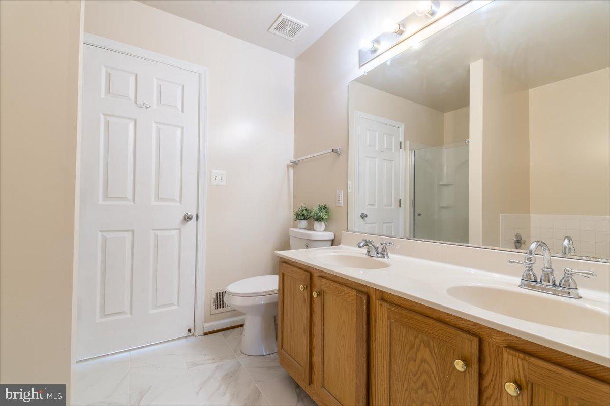 KINGSBROOKE - Residential