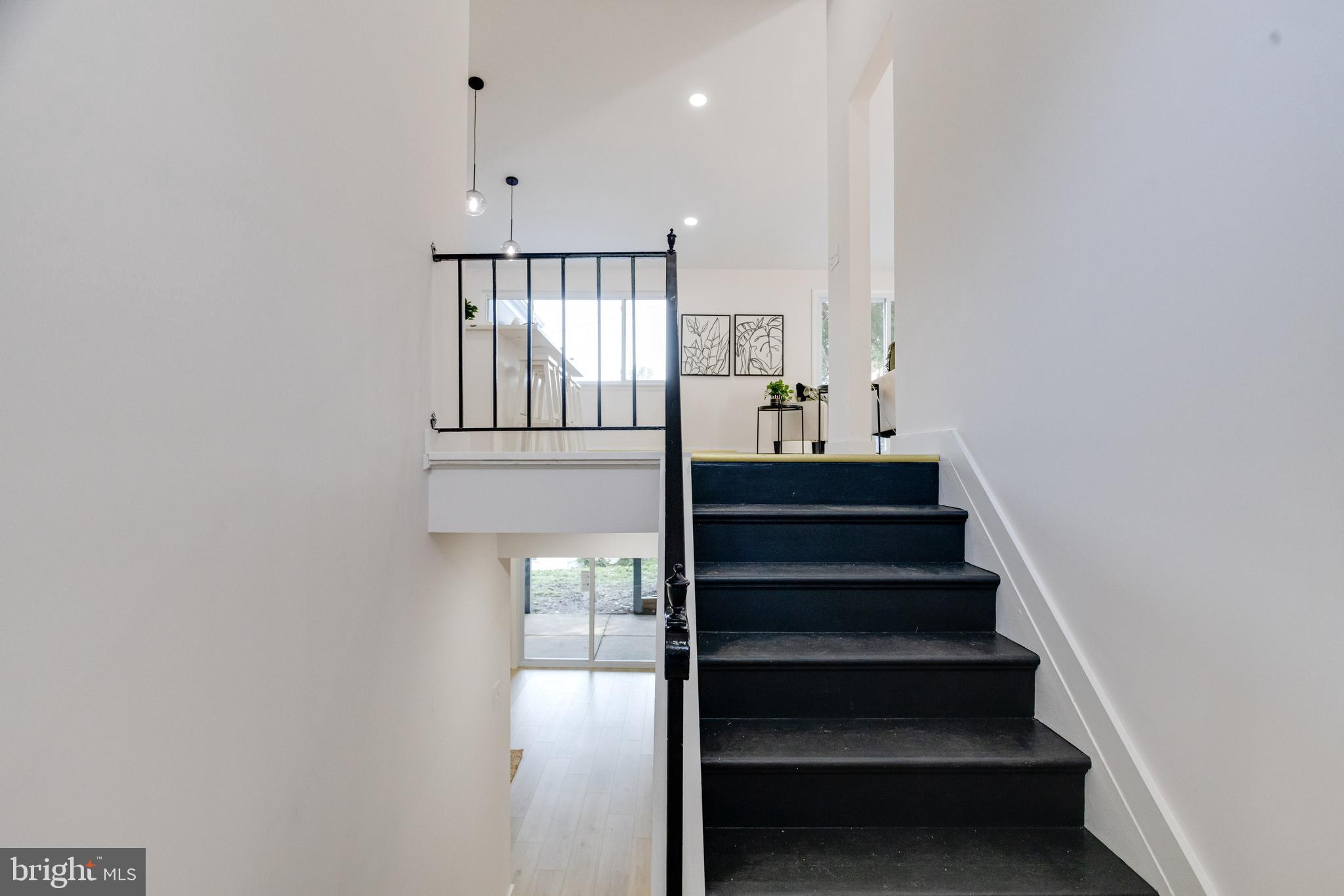 4522 HAWKSBURY ROAD