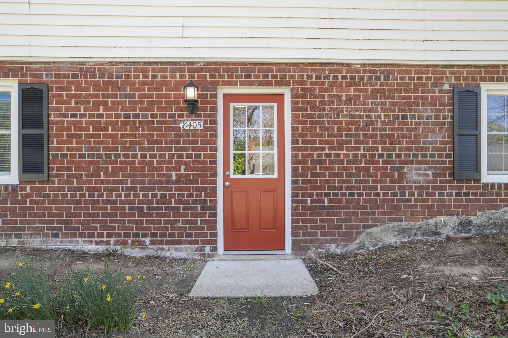 NEW CARROLLTON - Residential