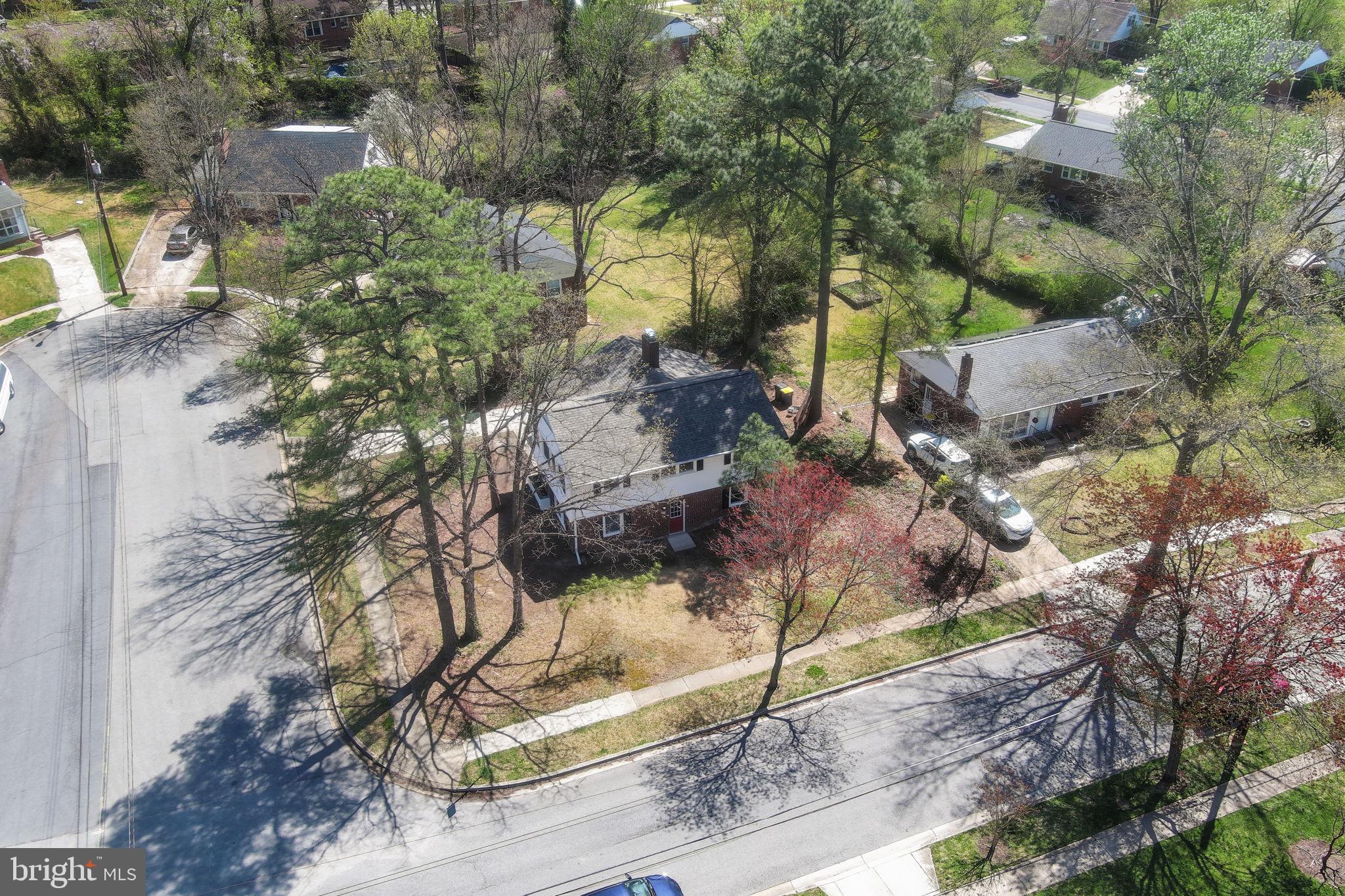 NEW CARROLLTON - Residential