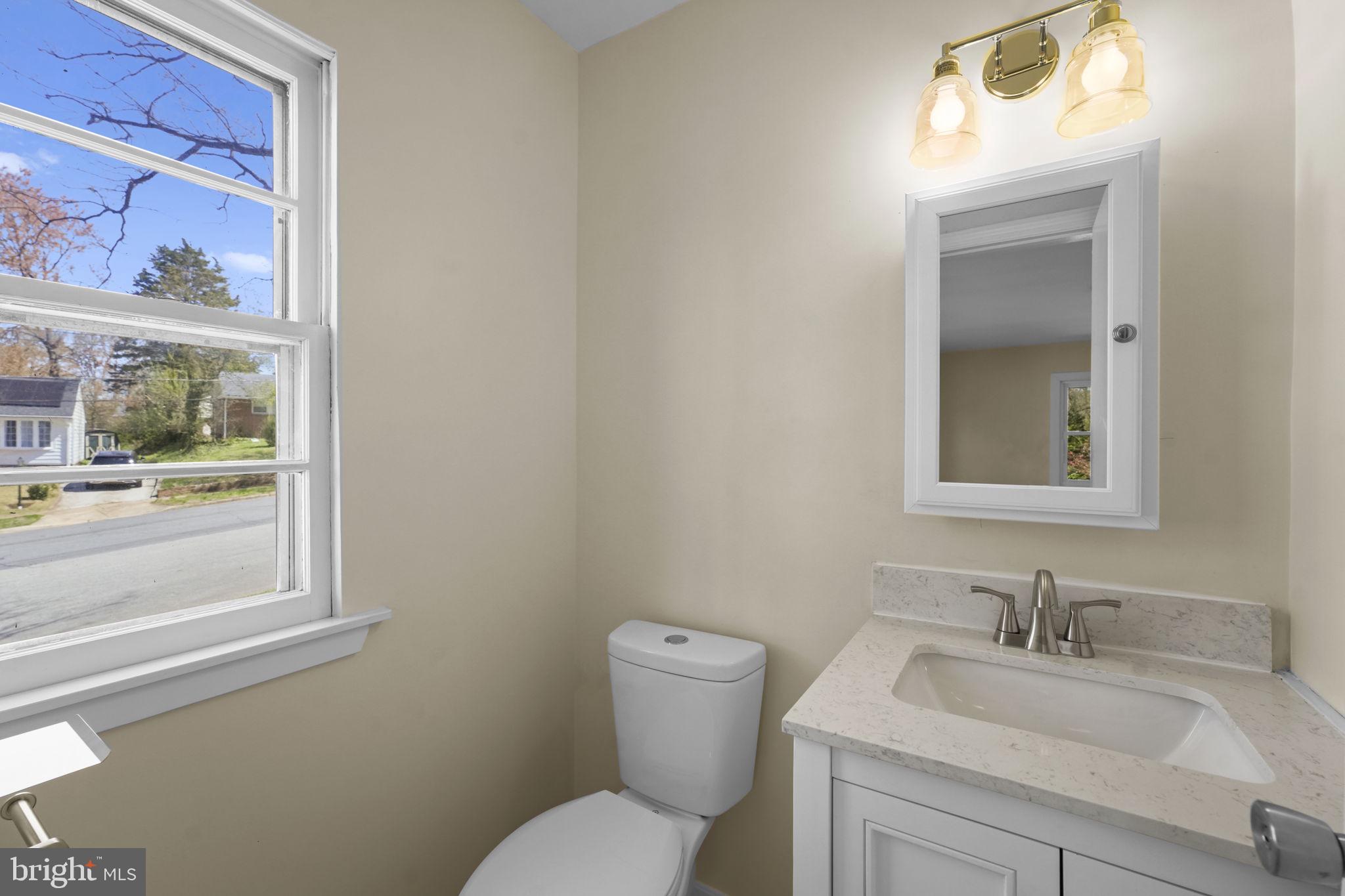 NEW CARROLLTON - Residential