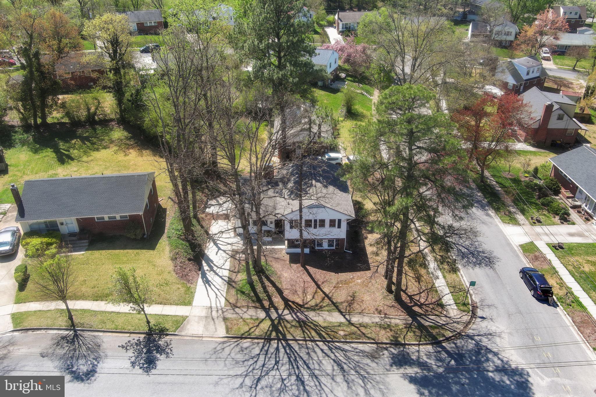 NEW CARROLLTON - Residential