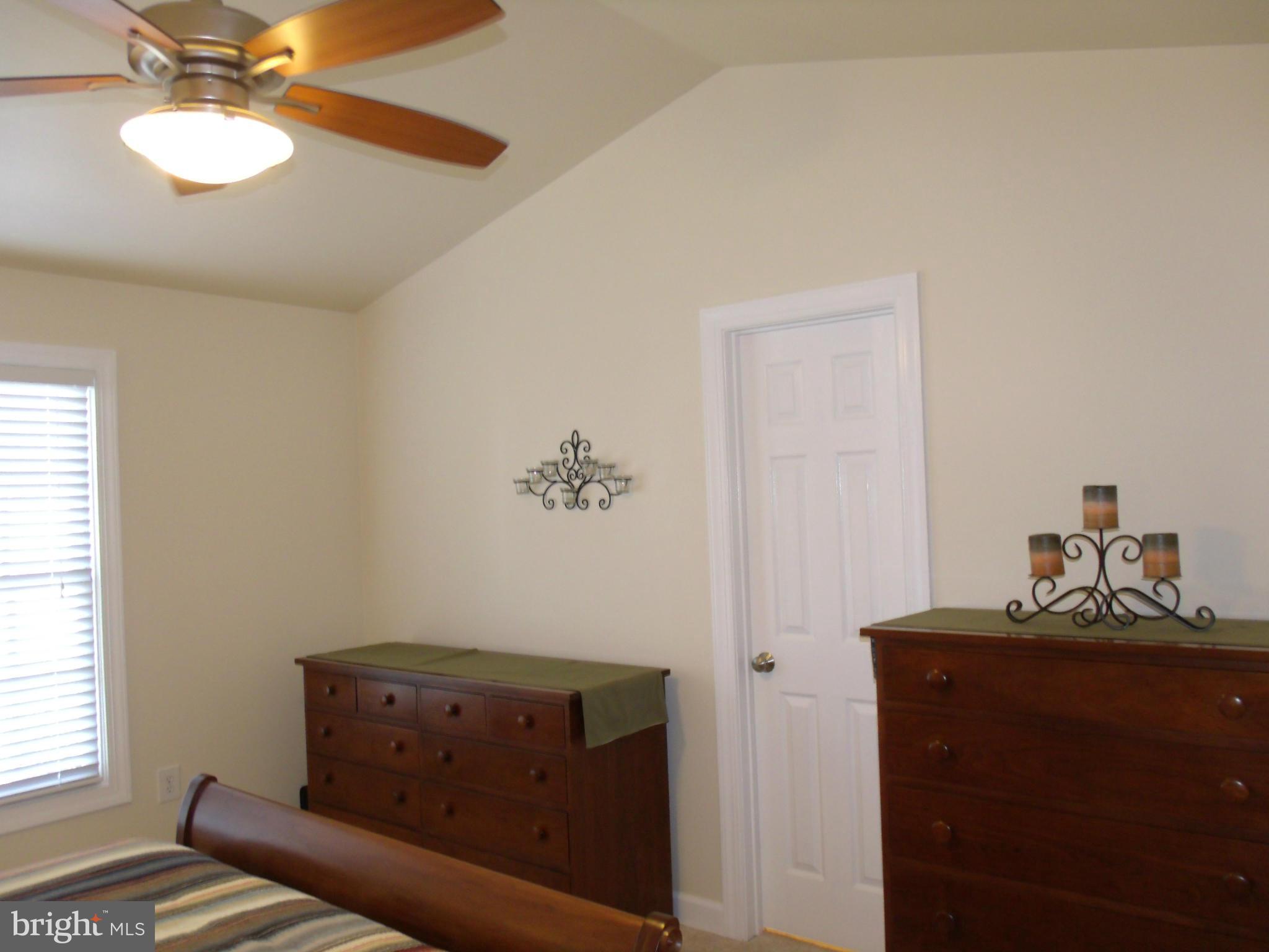 CENTRE RIDGE - Residential