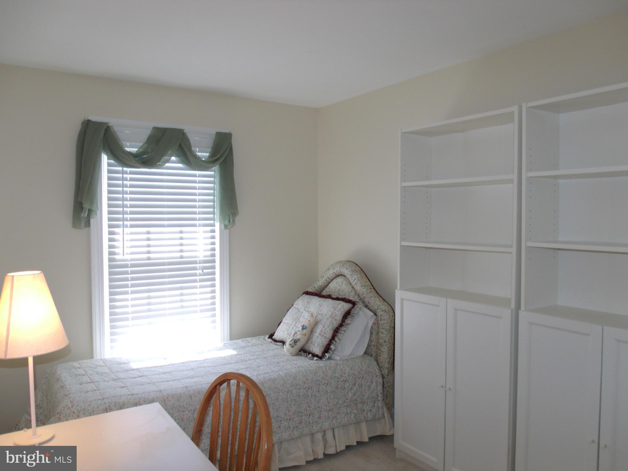 CENTRE RIDGE - Residential