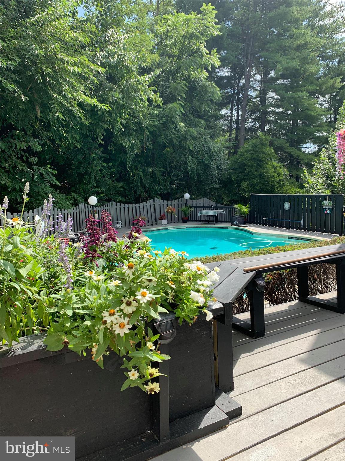 BOUNTY VISTA - Residential