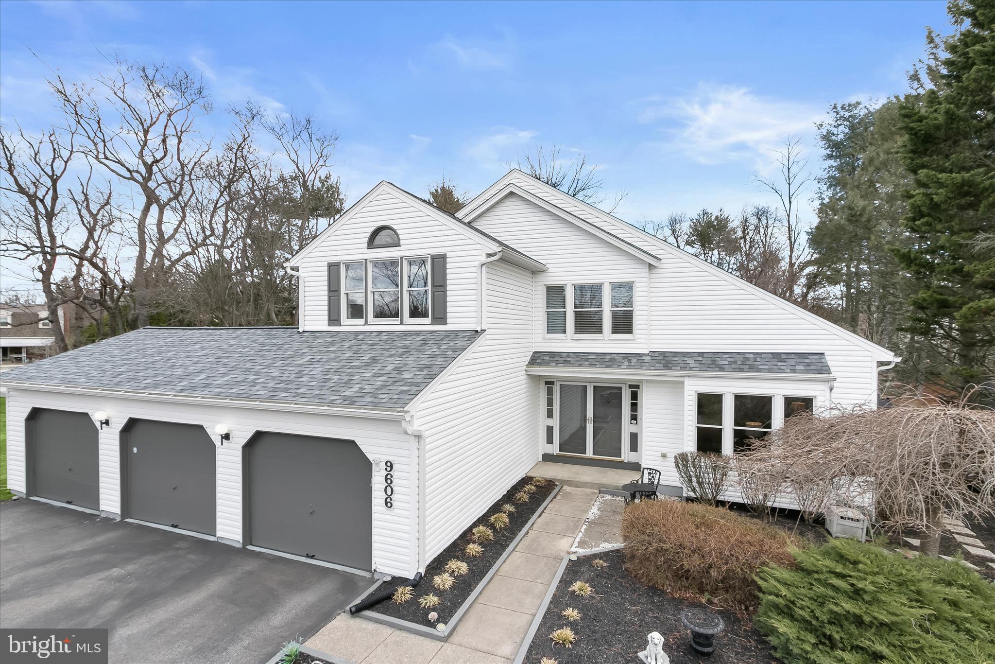 BOUNTY VISTA - Residential