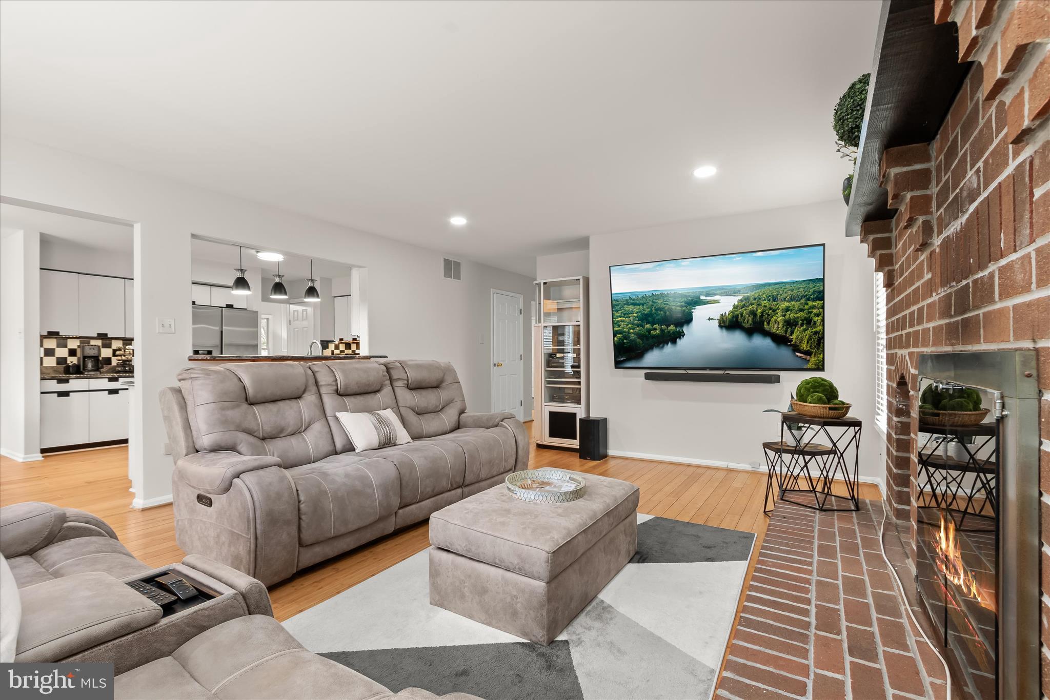 BOUNTY VISTA - Residential