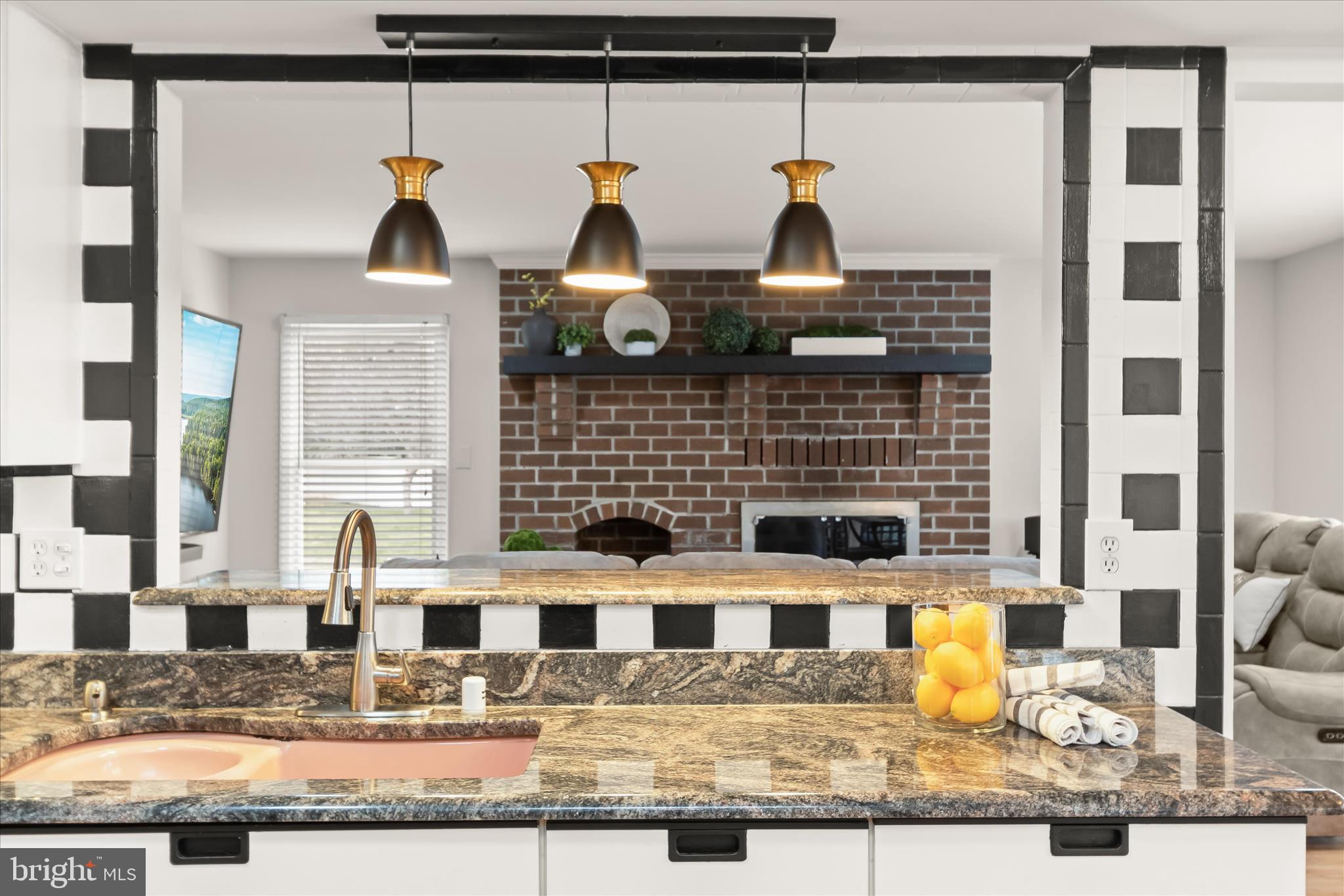 BOUNTY VISTA - Residential