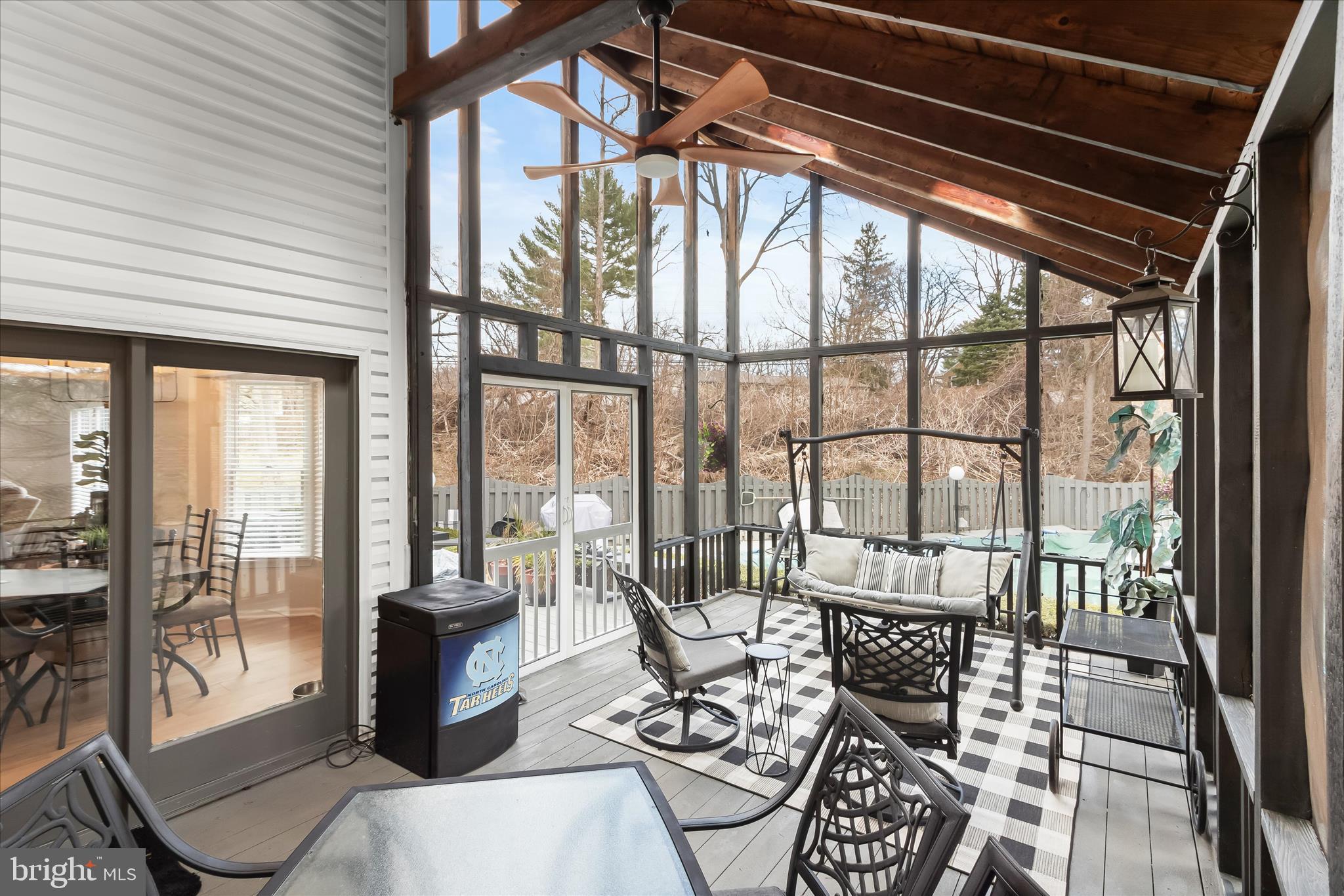 BOUNTY VISTA - Residential