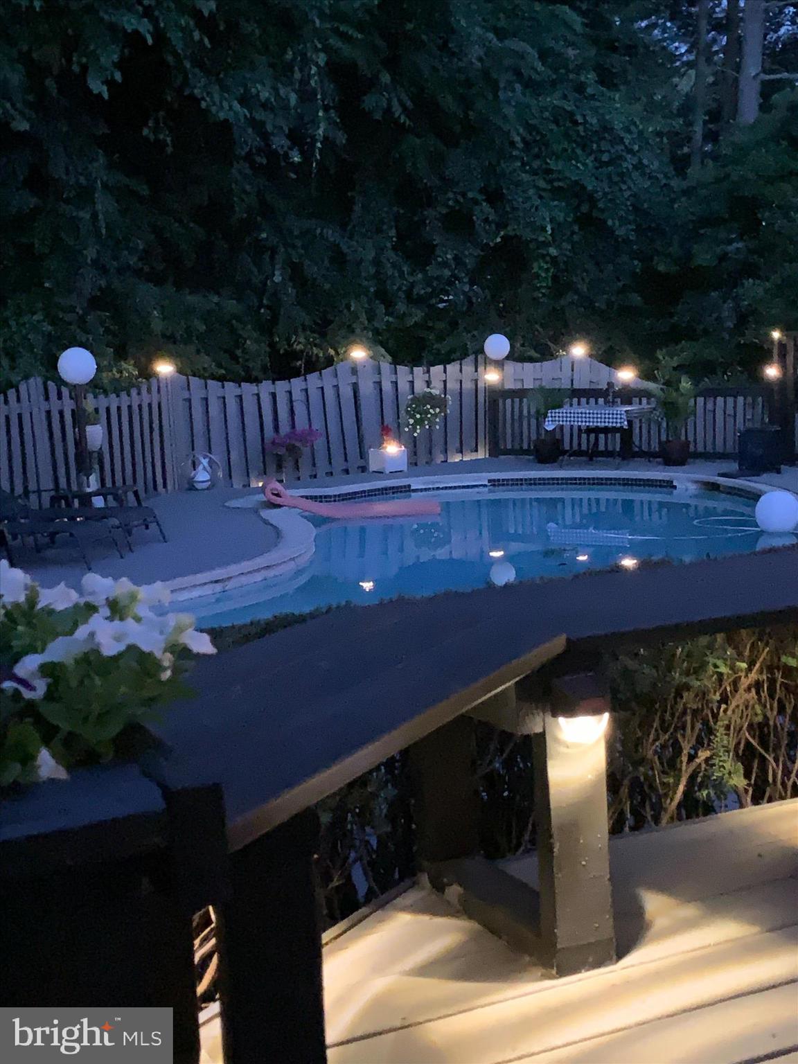 BOUNTY VISTA - Residential