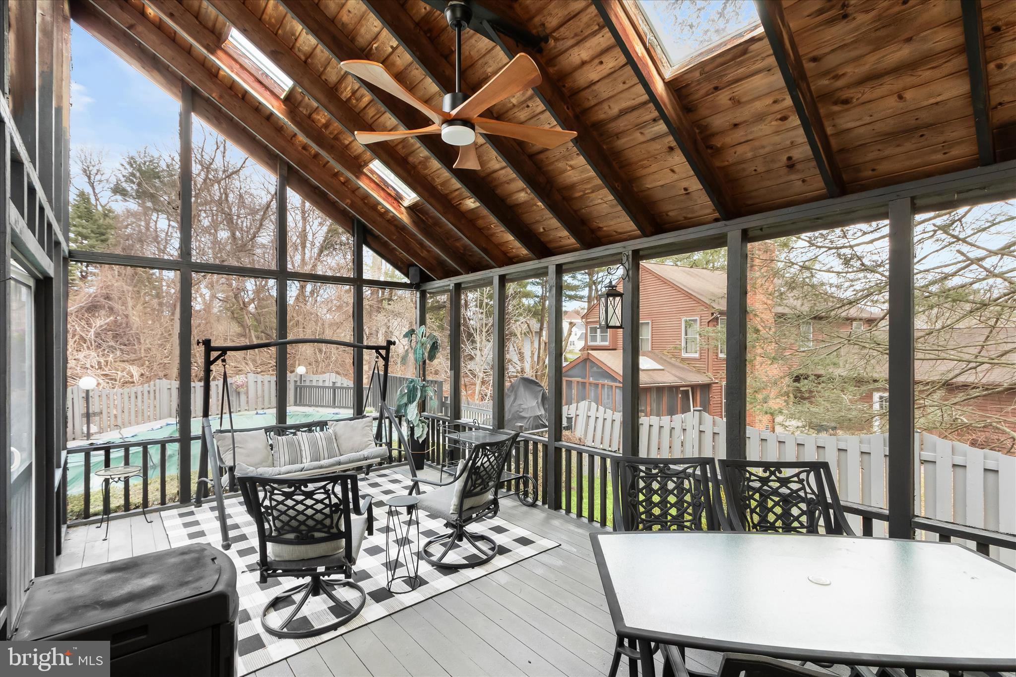 BOUNTY VISTA - Residential