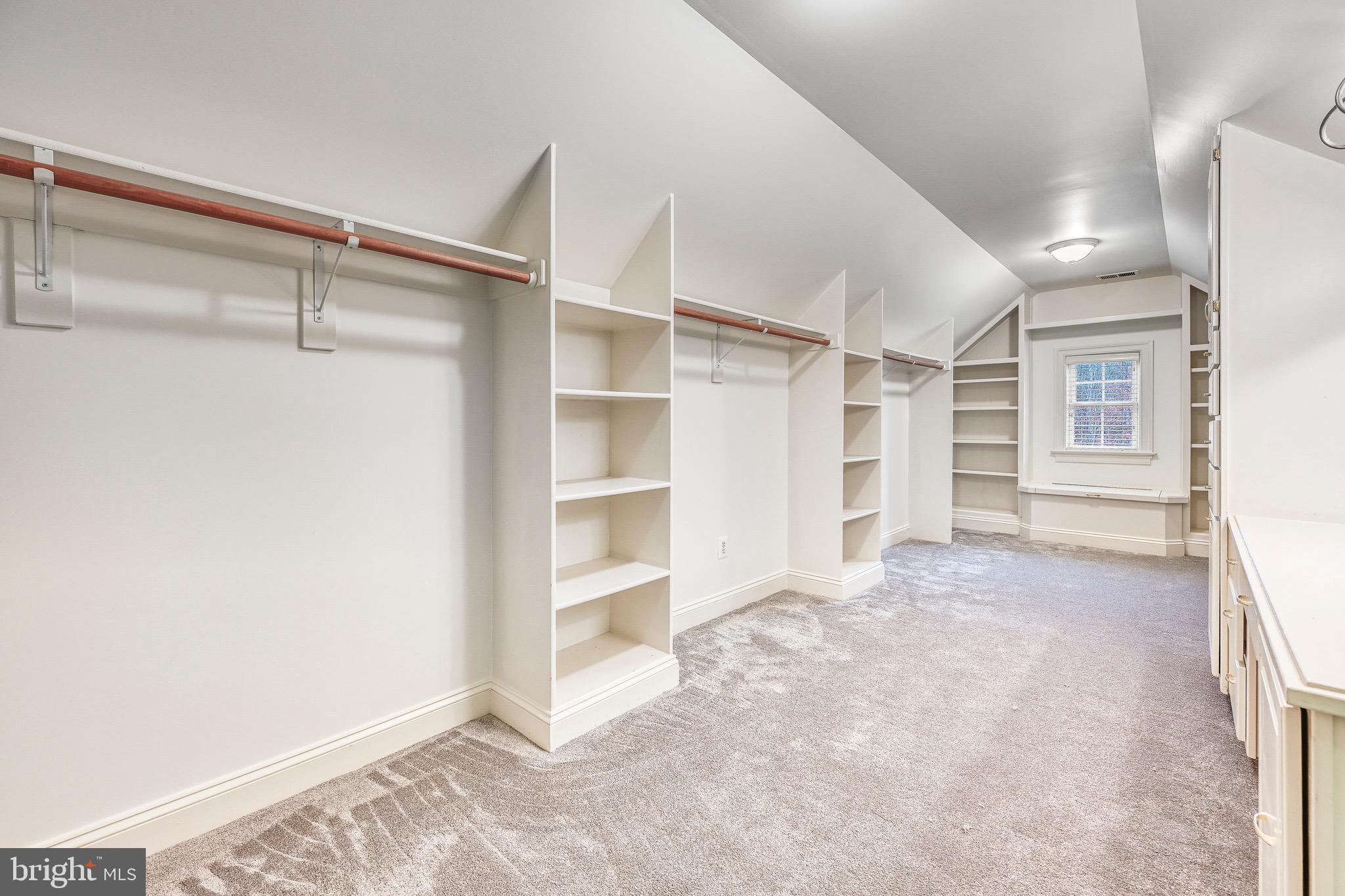 FAWN LAKE - Residential