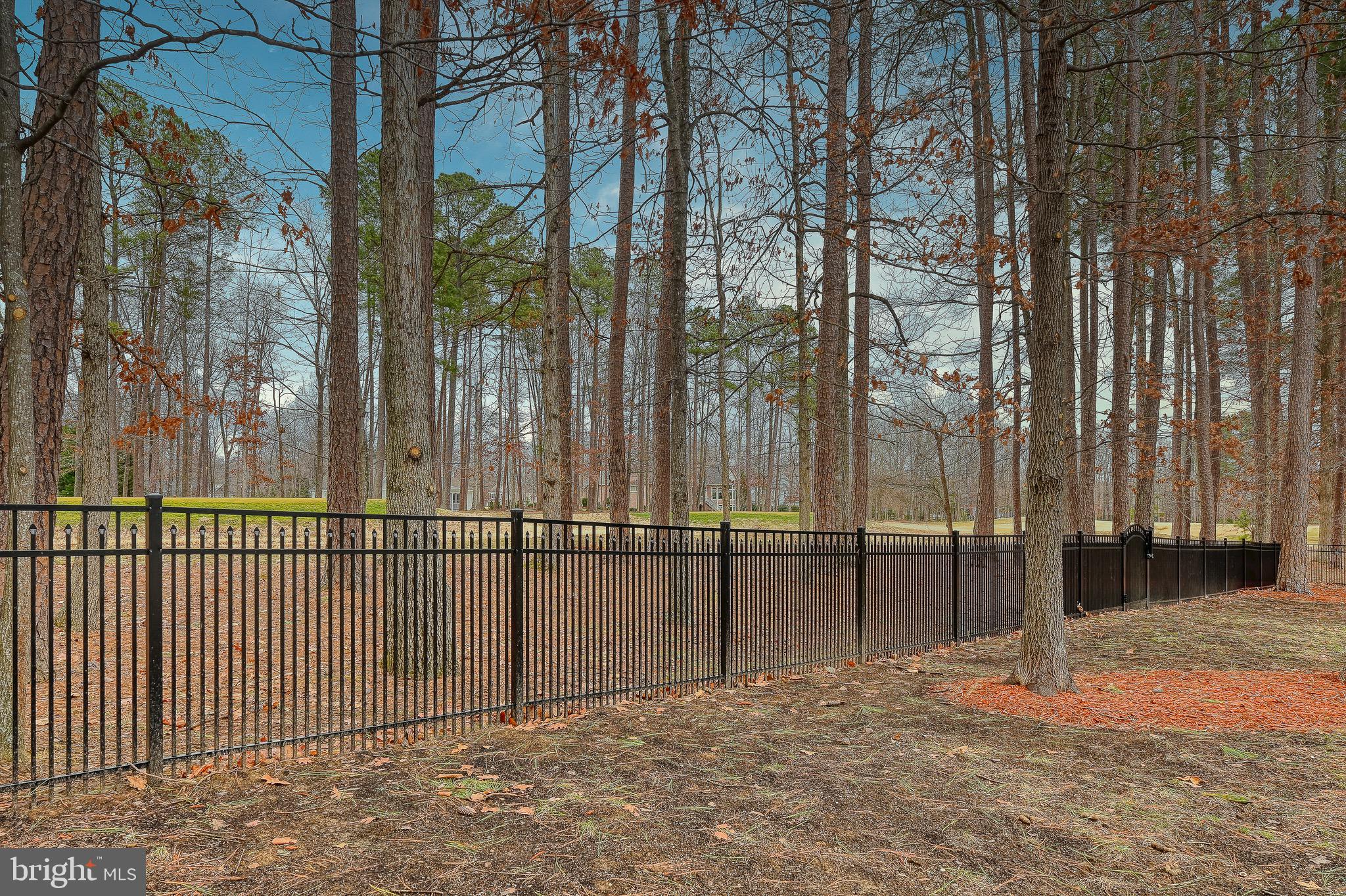 FAWN LAKE - Residential