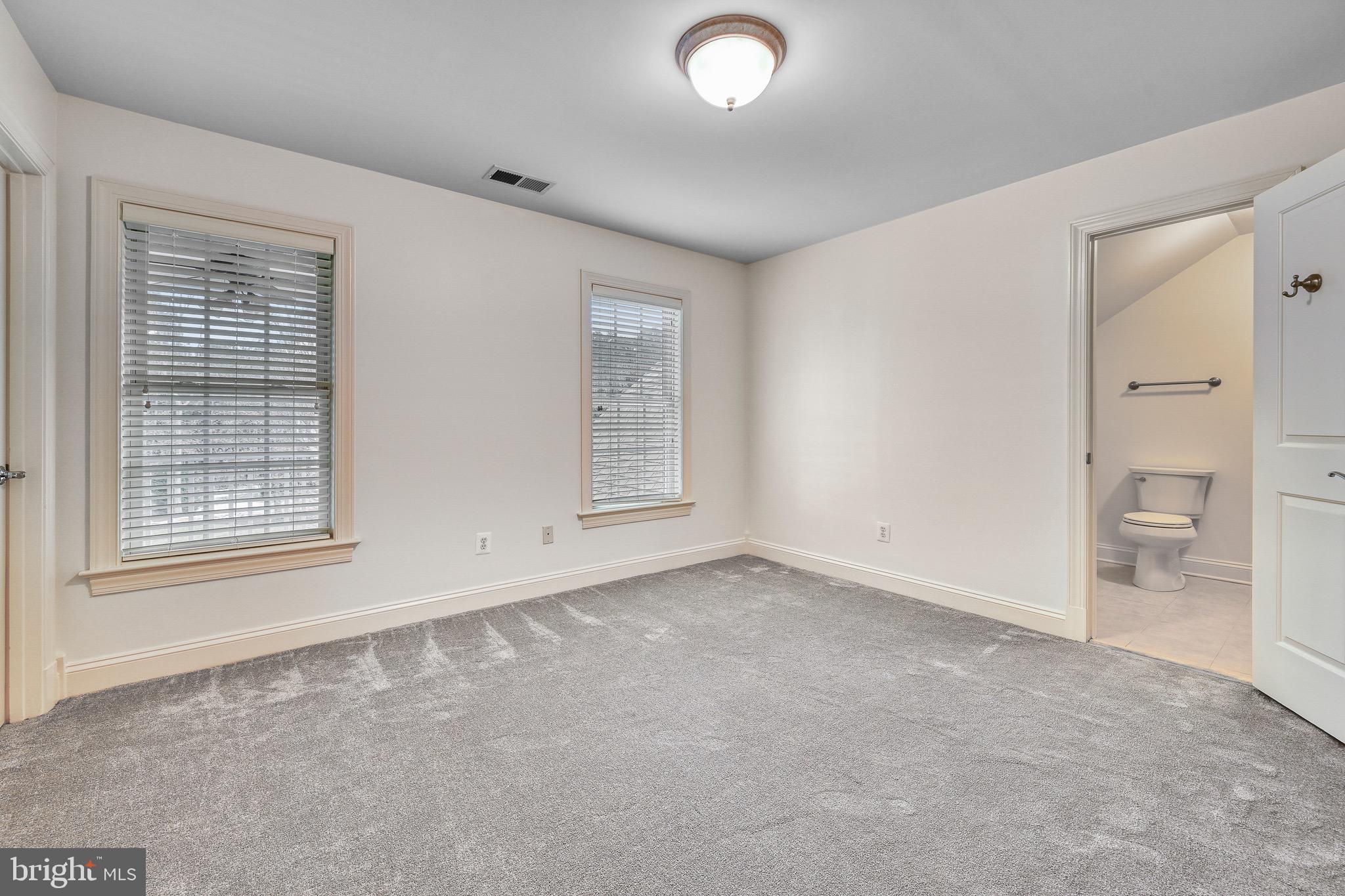 FAWN LAKE - Residential