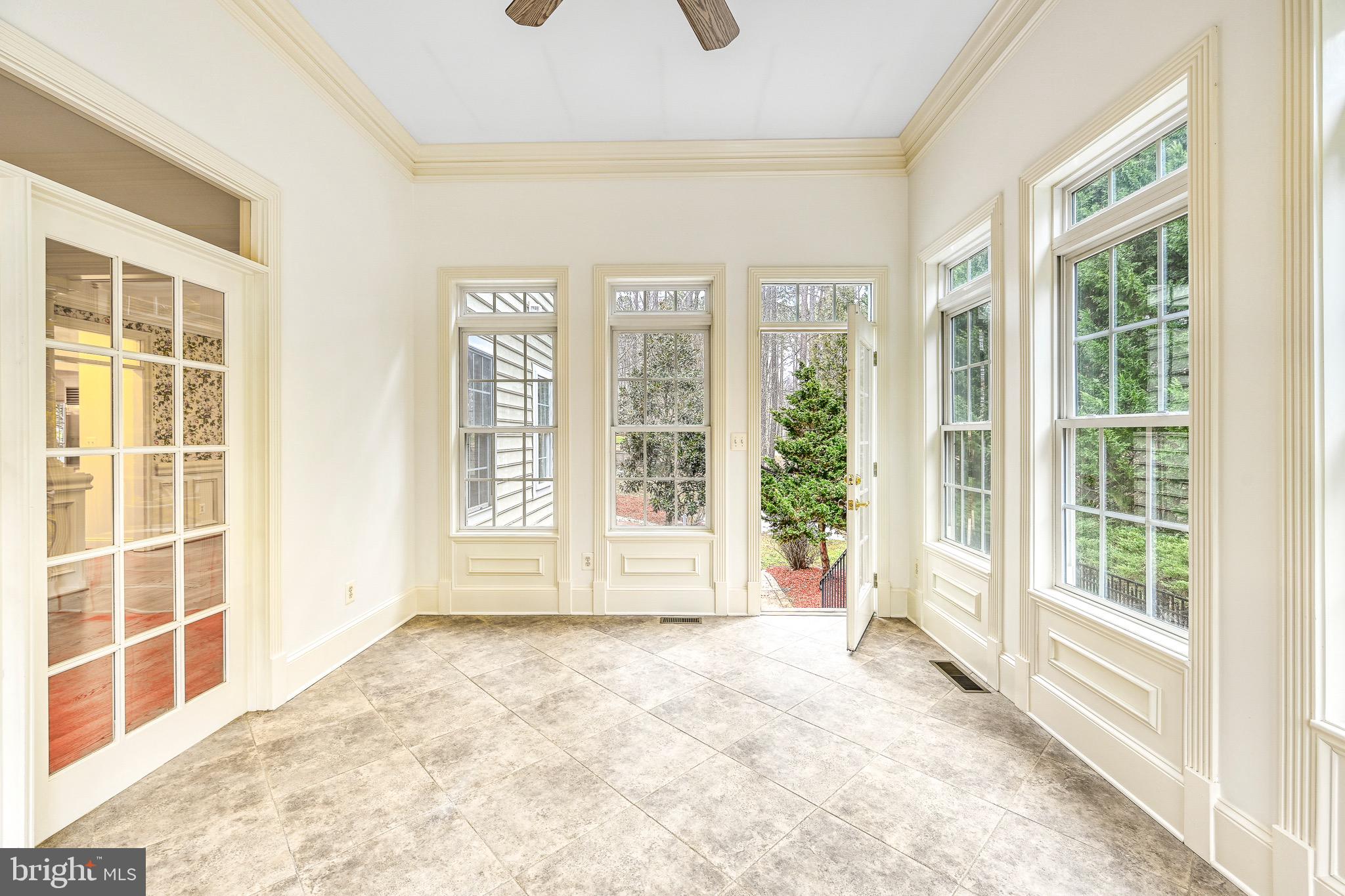 FAWN LAKE - Residential