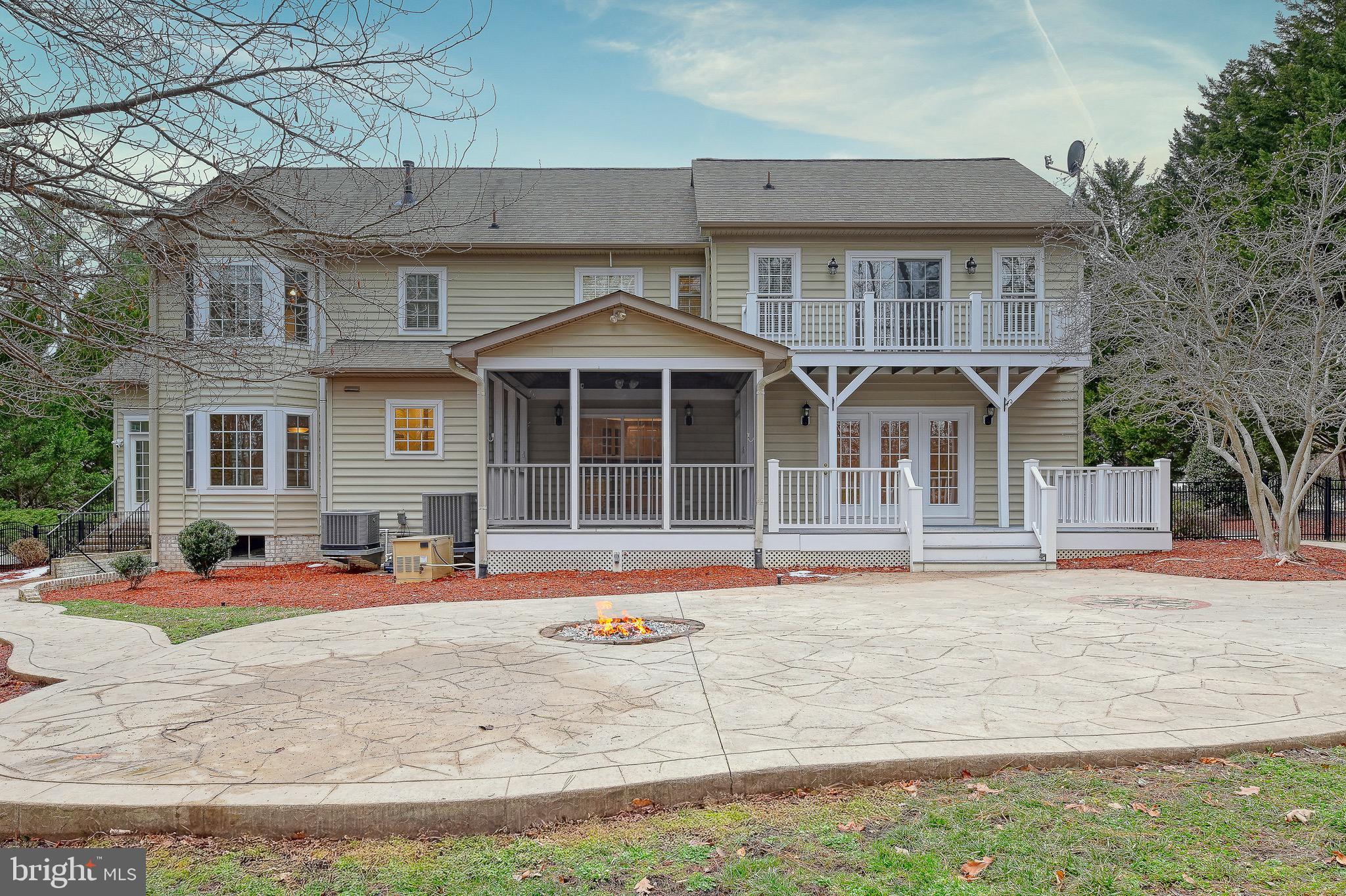 FAWN LAKE - Residential