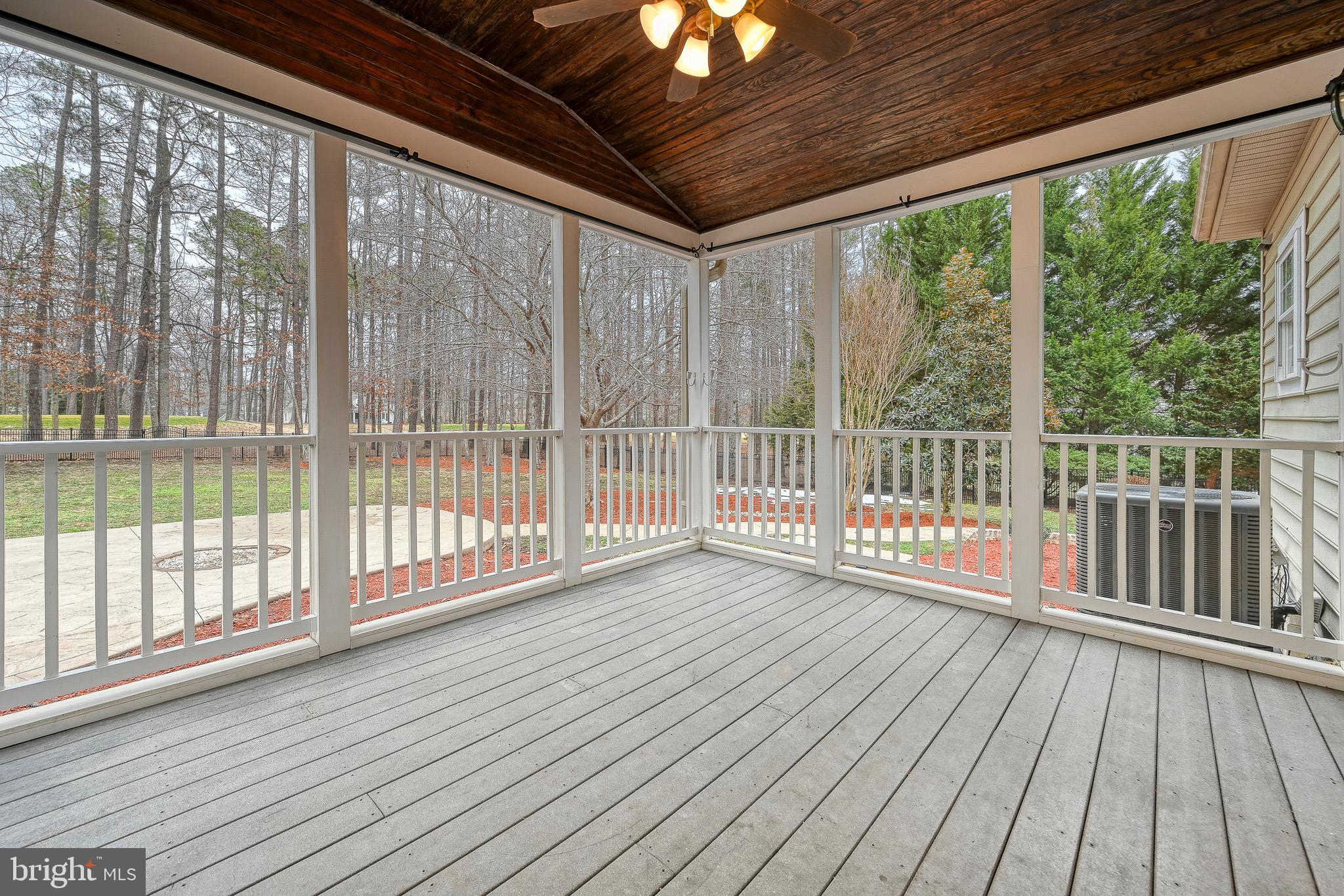 FAWN LAKE - Residential