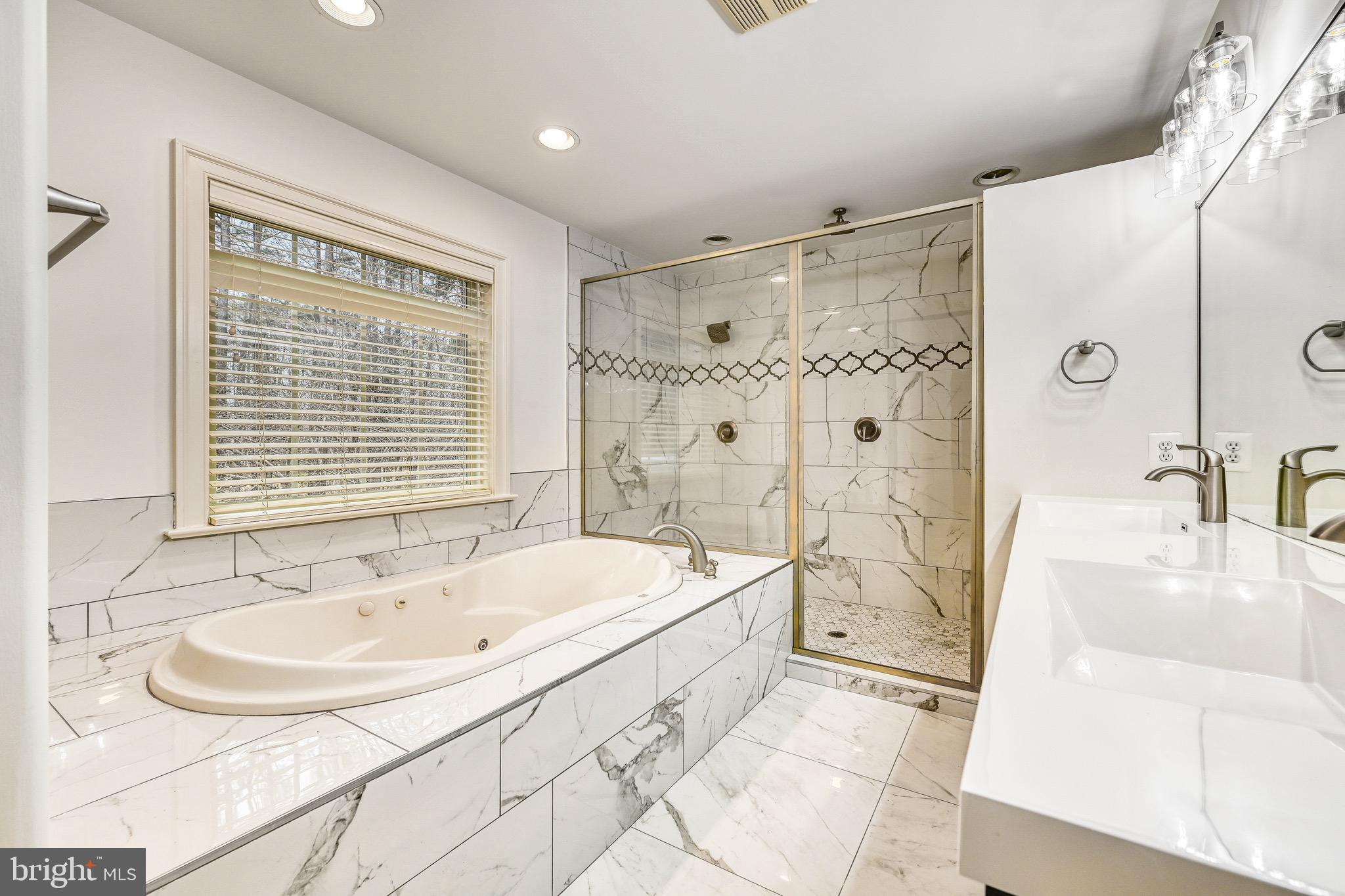 FAWN LAKE - Residential