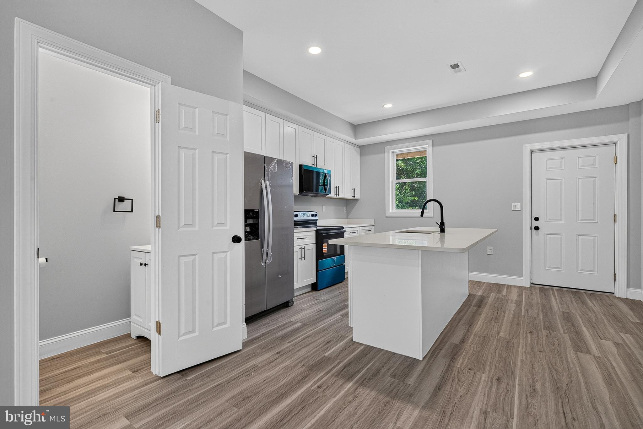 319 E 24TH STREET