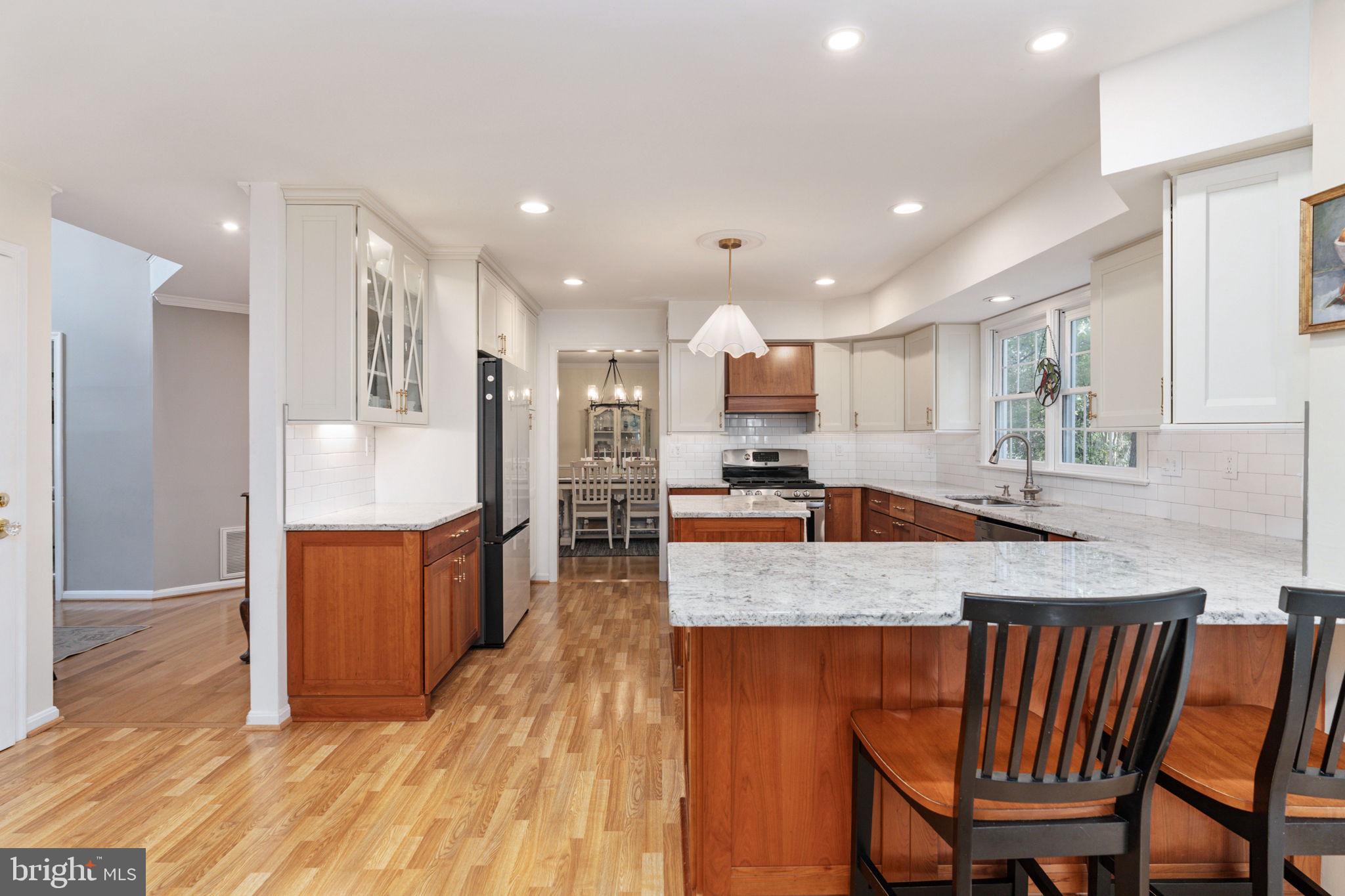 KINGSWOOD - Residential