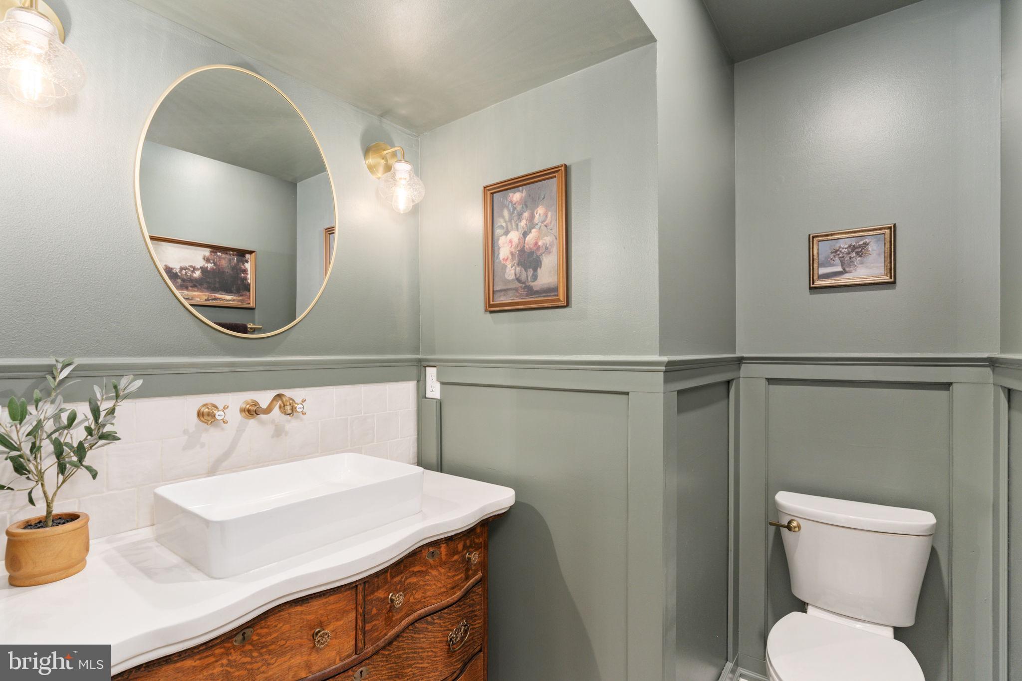 KINGSWOOD - Residential