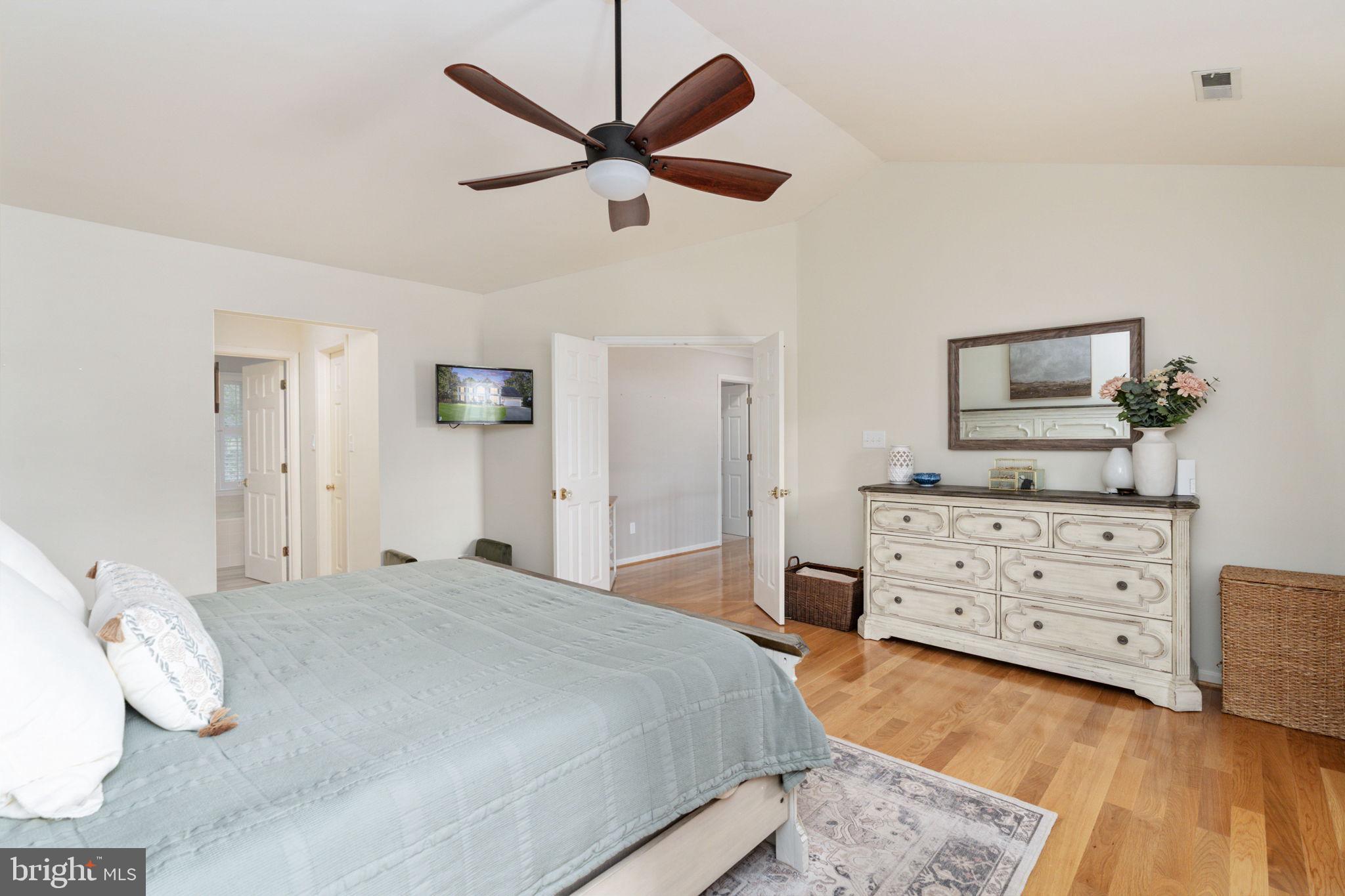 KINGSWOOD - Residential