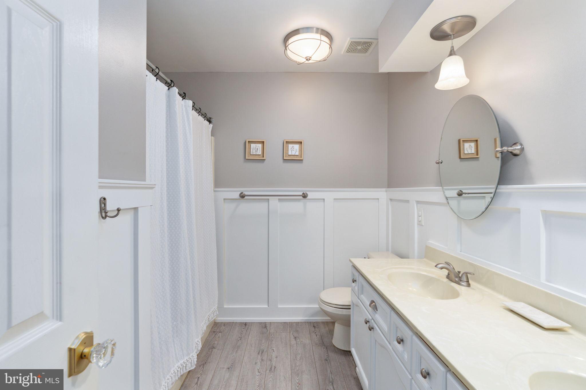 KINGSWOOD - Residential