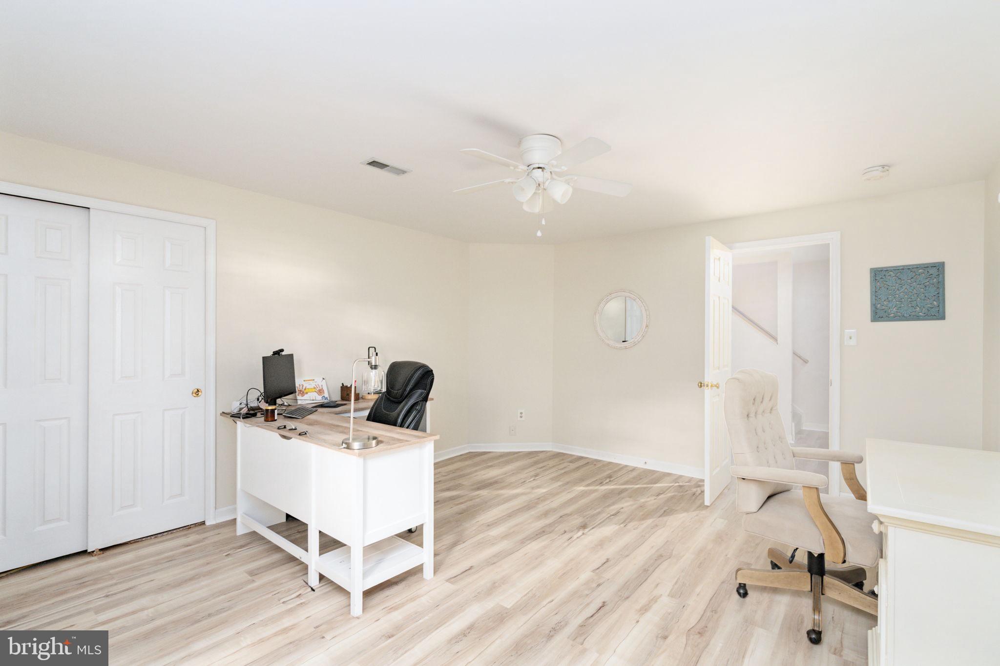 KINGSWOOD - Residential