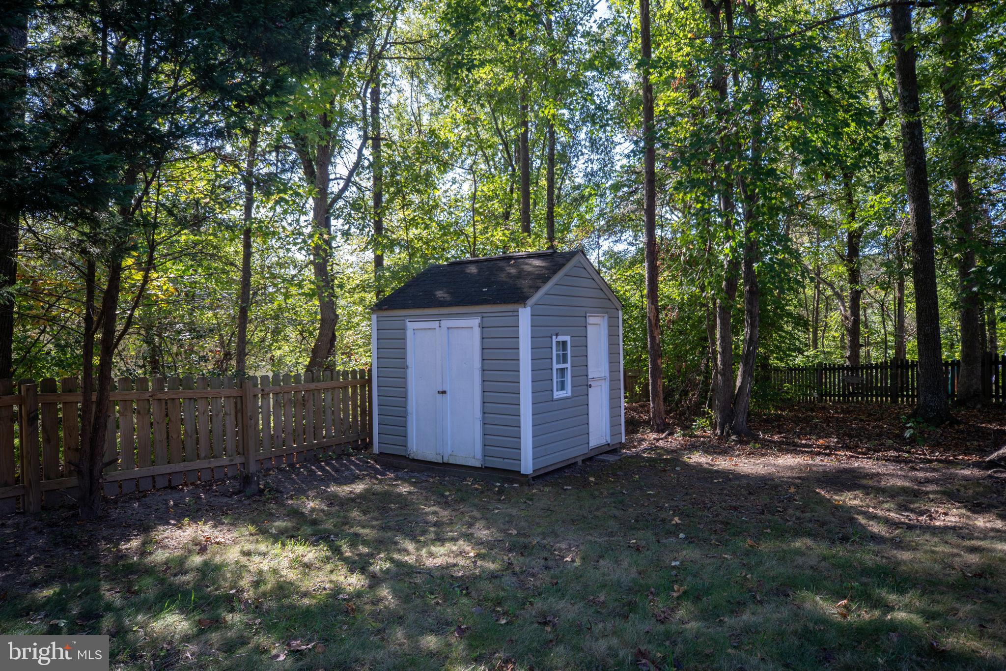 KINGSWOOD - Residential