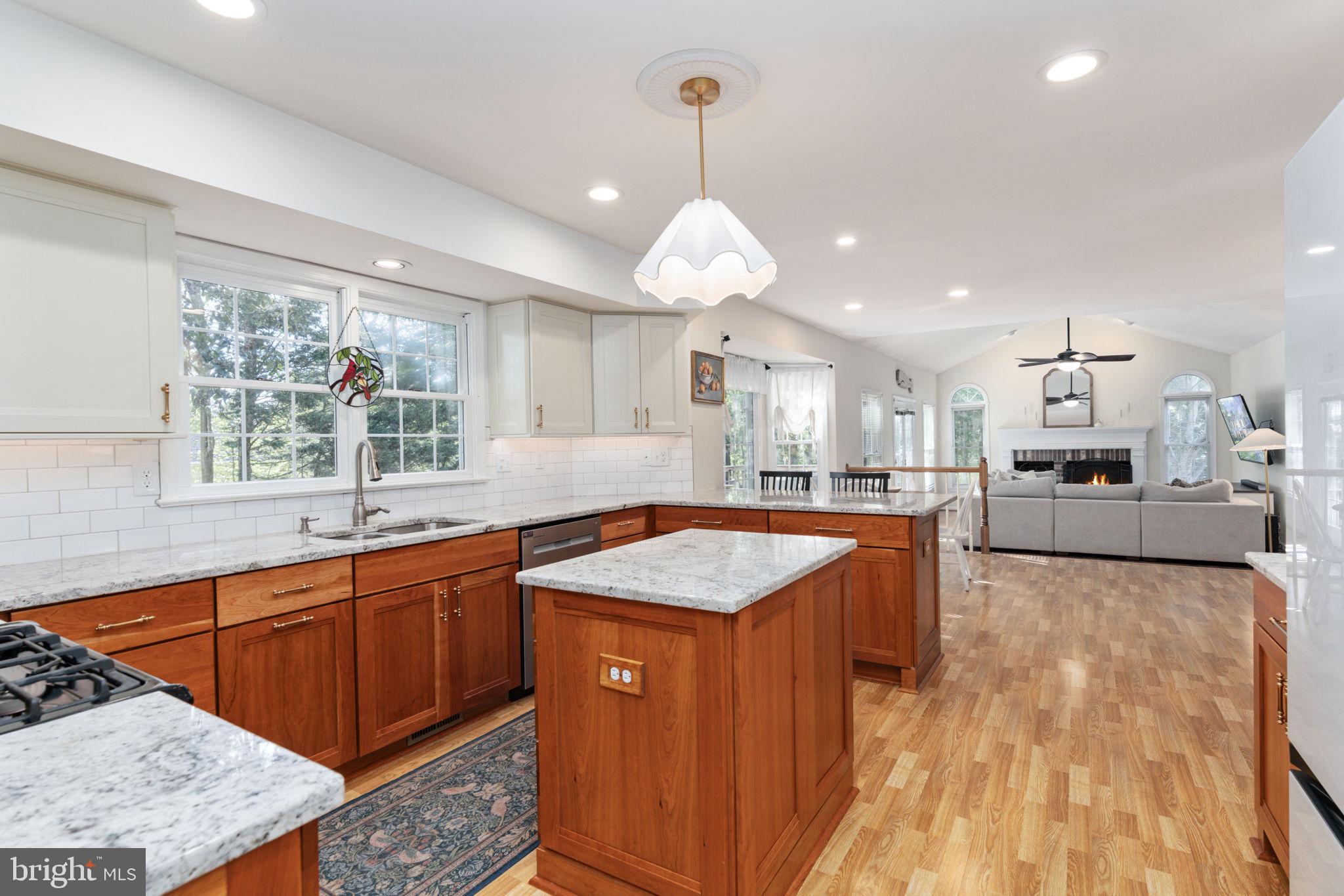 KINGSWOOD - Residential