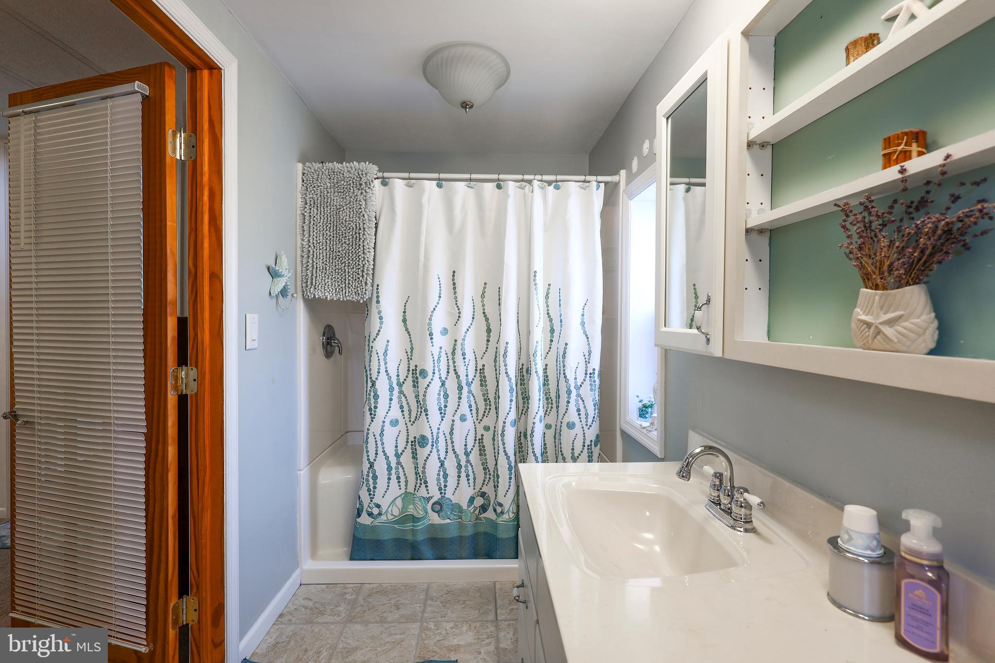 POTNETS COVESIDE - Residential