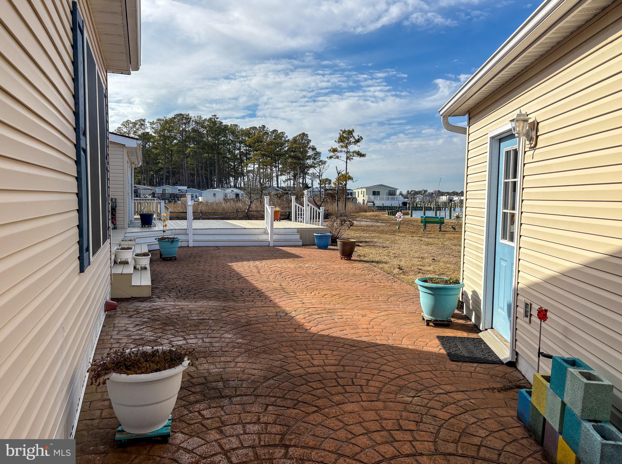 POTNETS COVESIDE - Residential