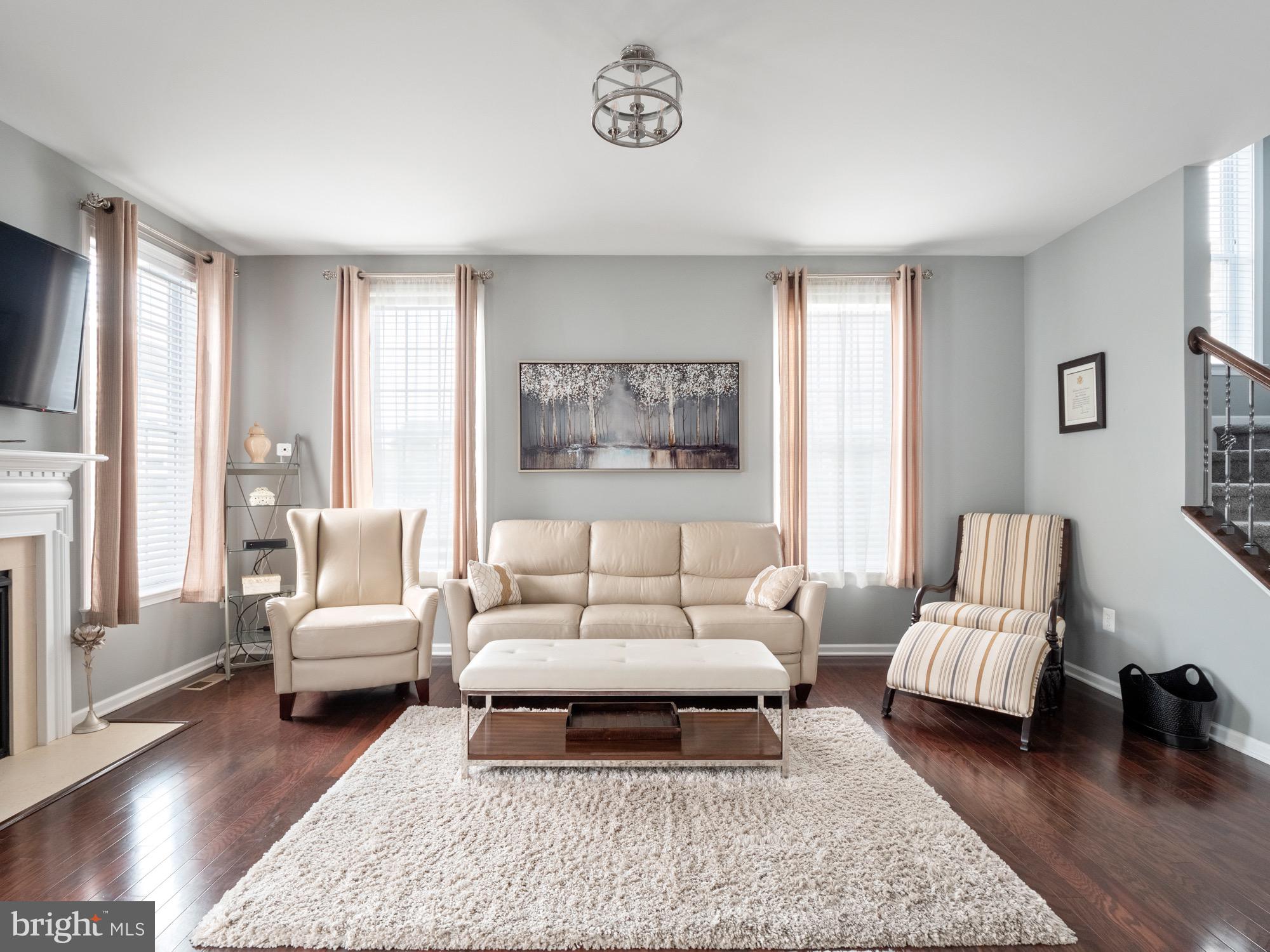 MARLBORO RIDGE - Residential