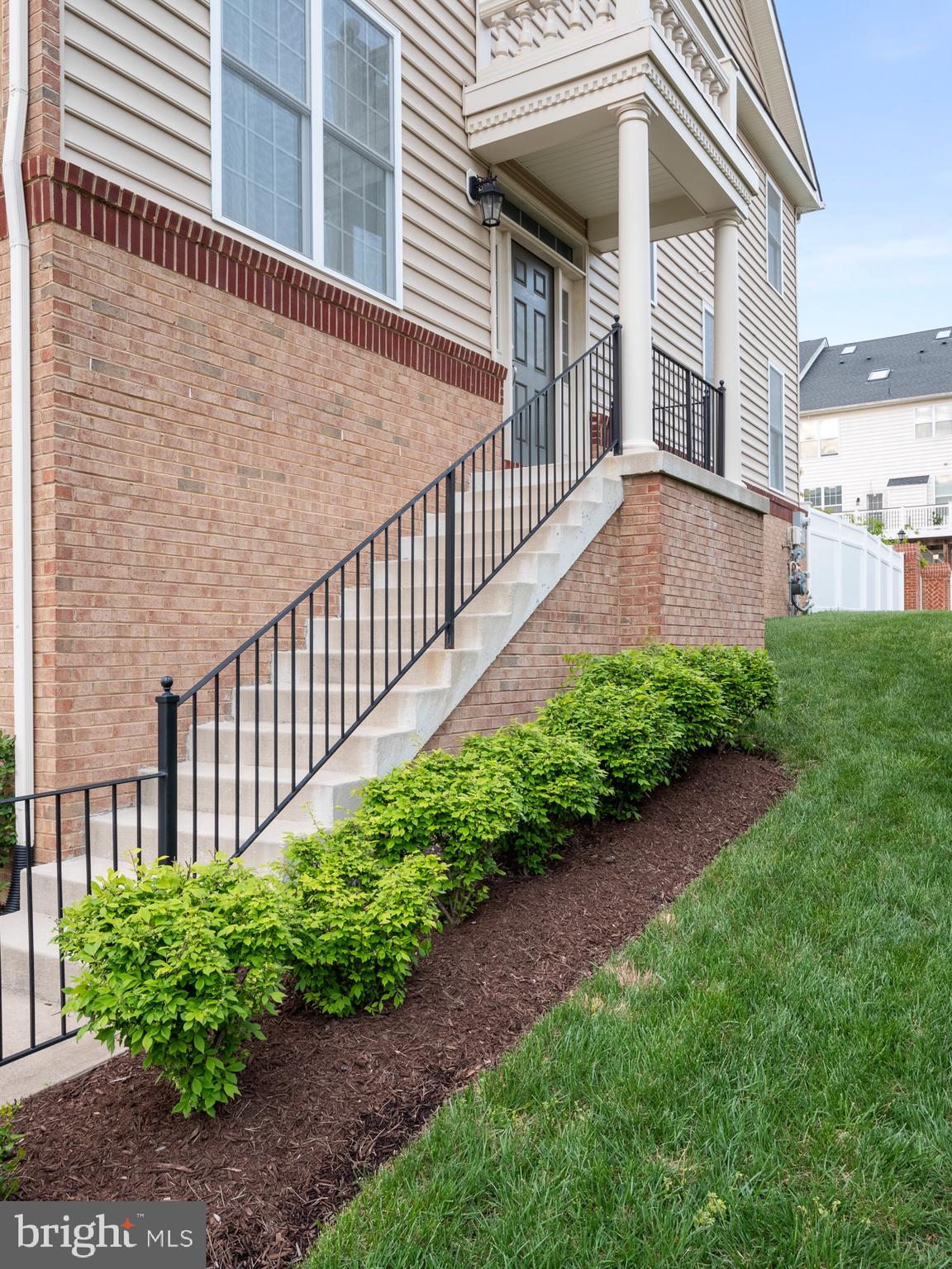 MARLBORO RIDGE - Residential