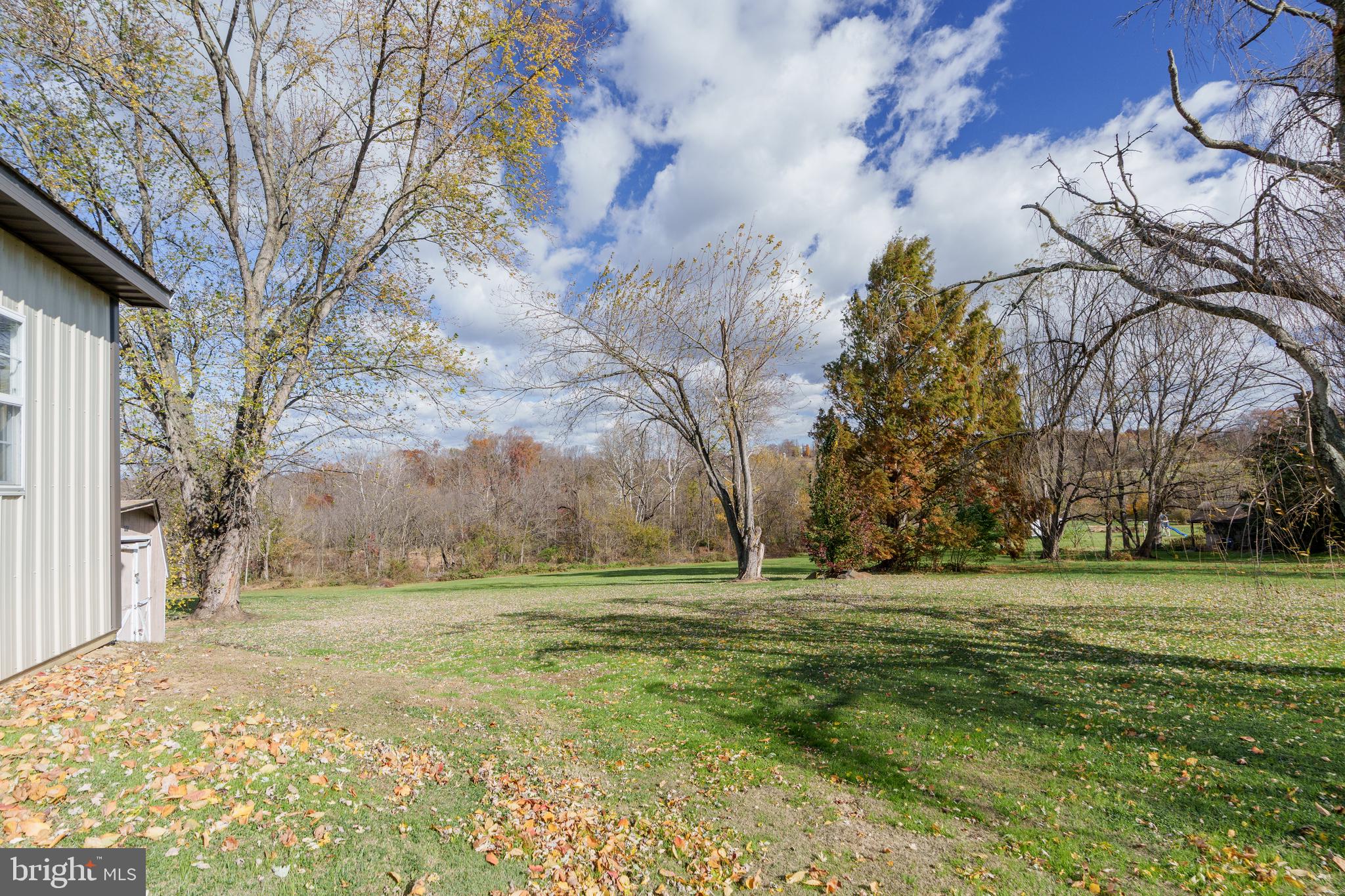 WALNUT TERRACE - Residential