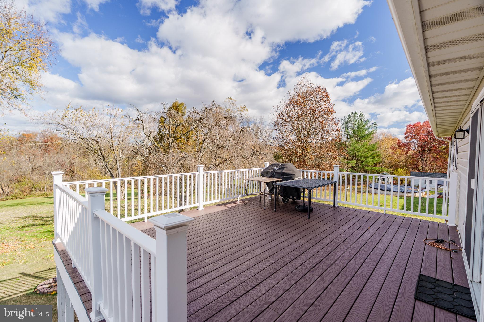 WALNUT TERRACE - Residential