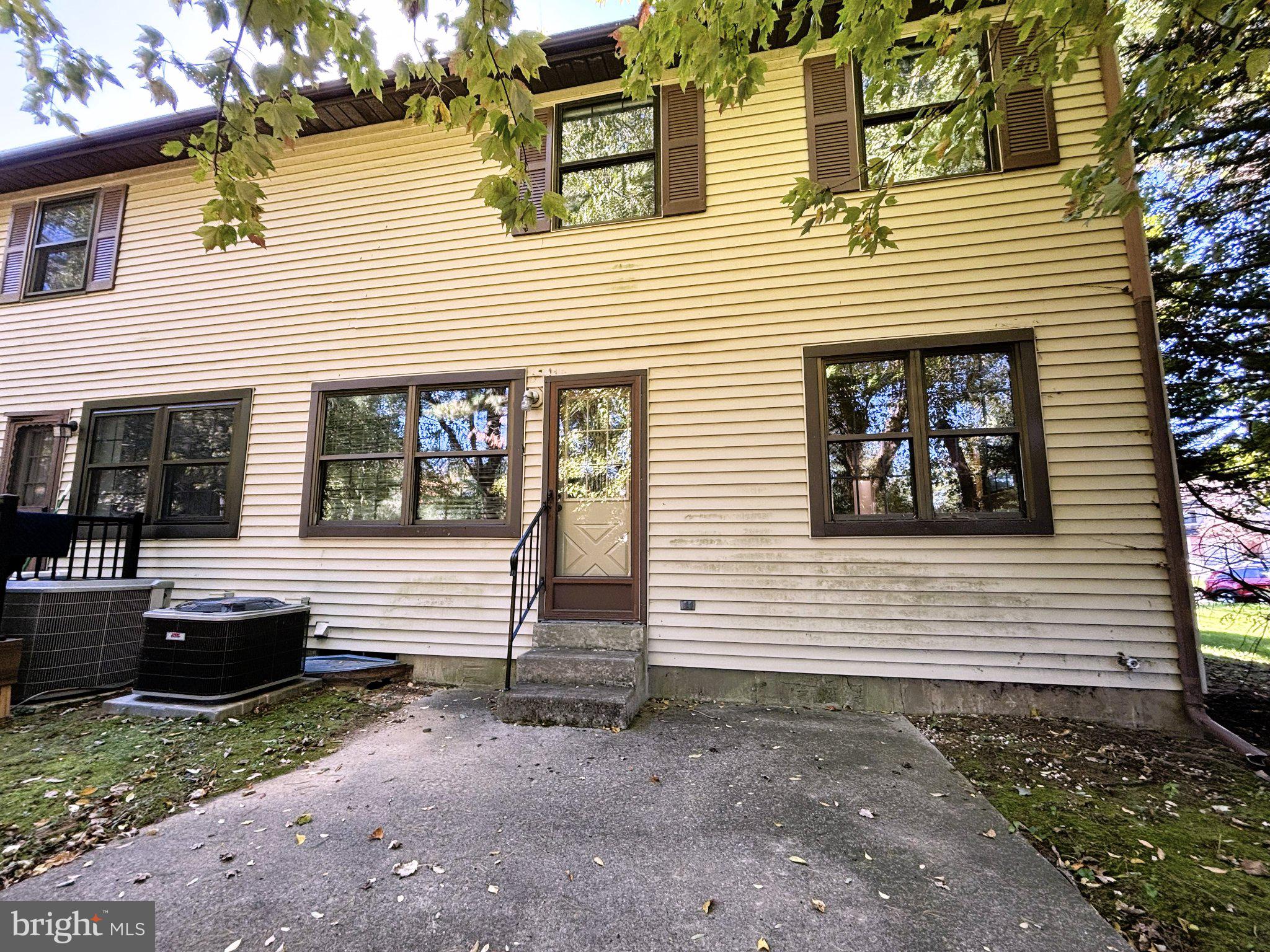 107 GREENSWARD LANE