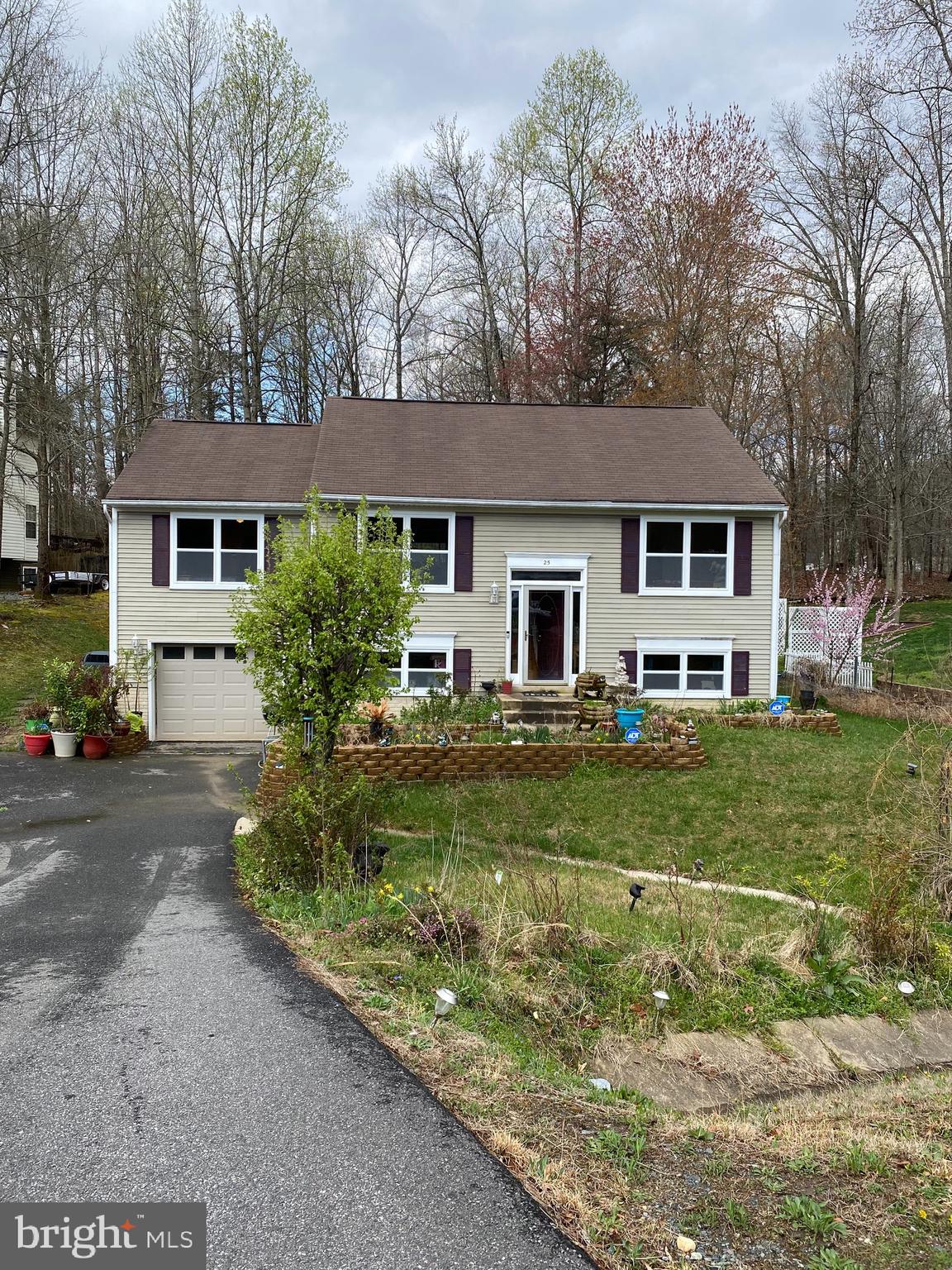 HICKORY RIDGE - Residential