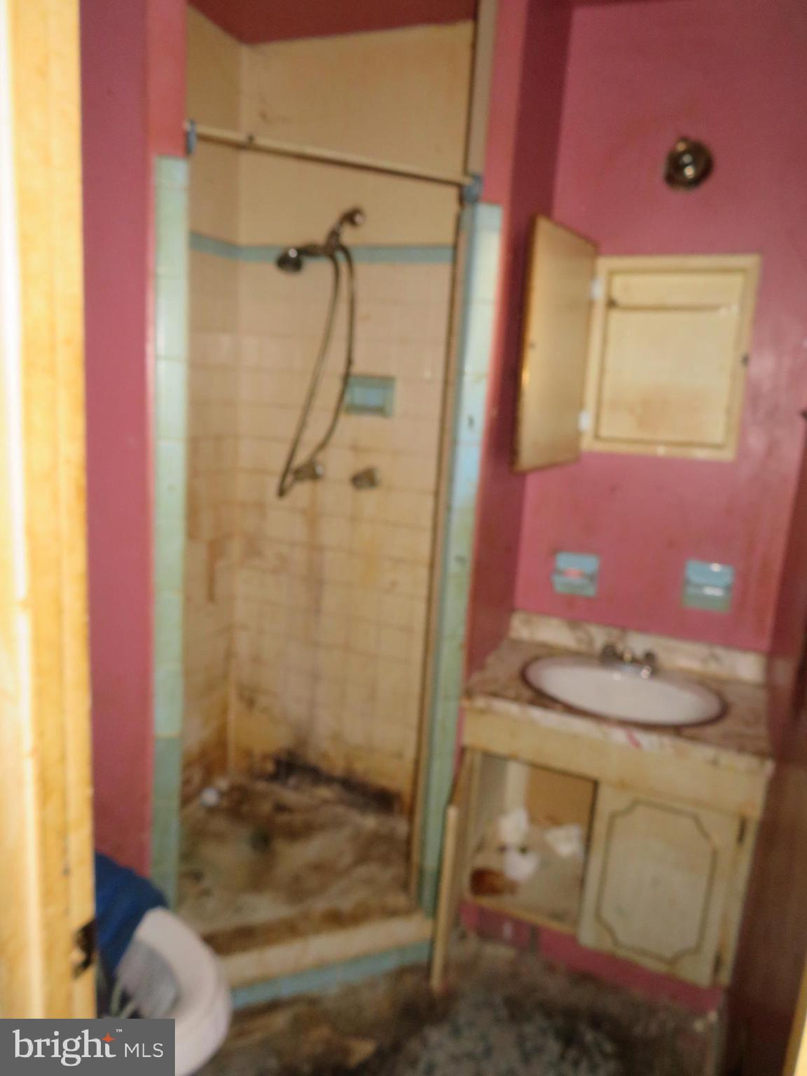 PRINCESS GARDENS - Residential