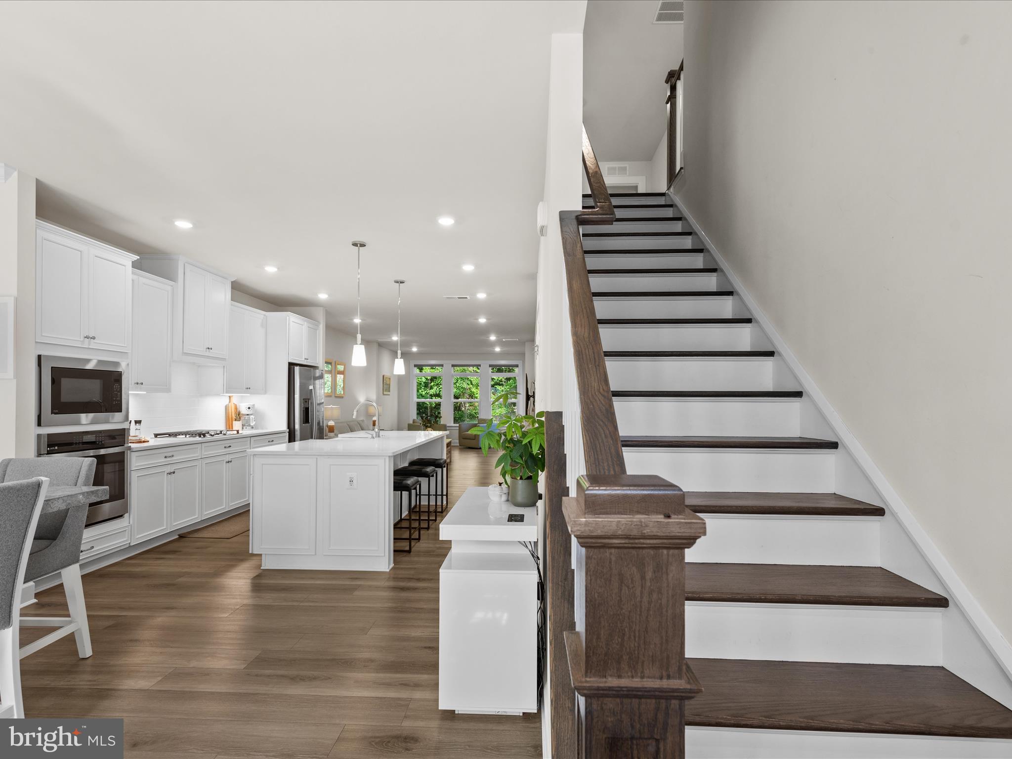 PENINSULA - Residential