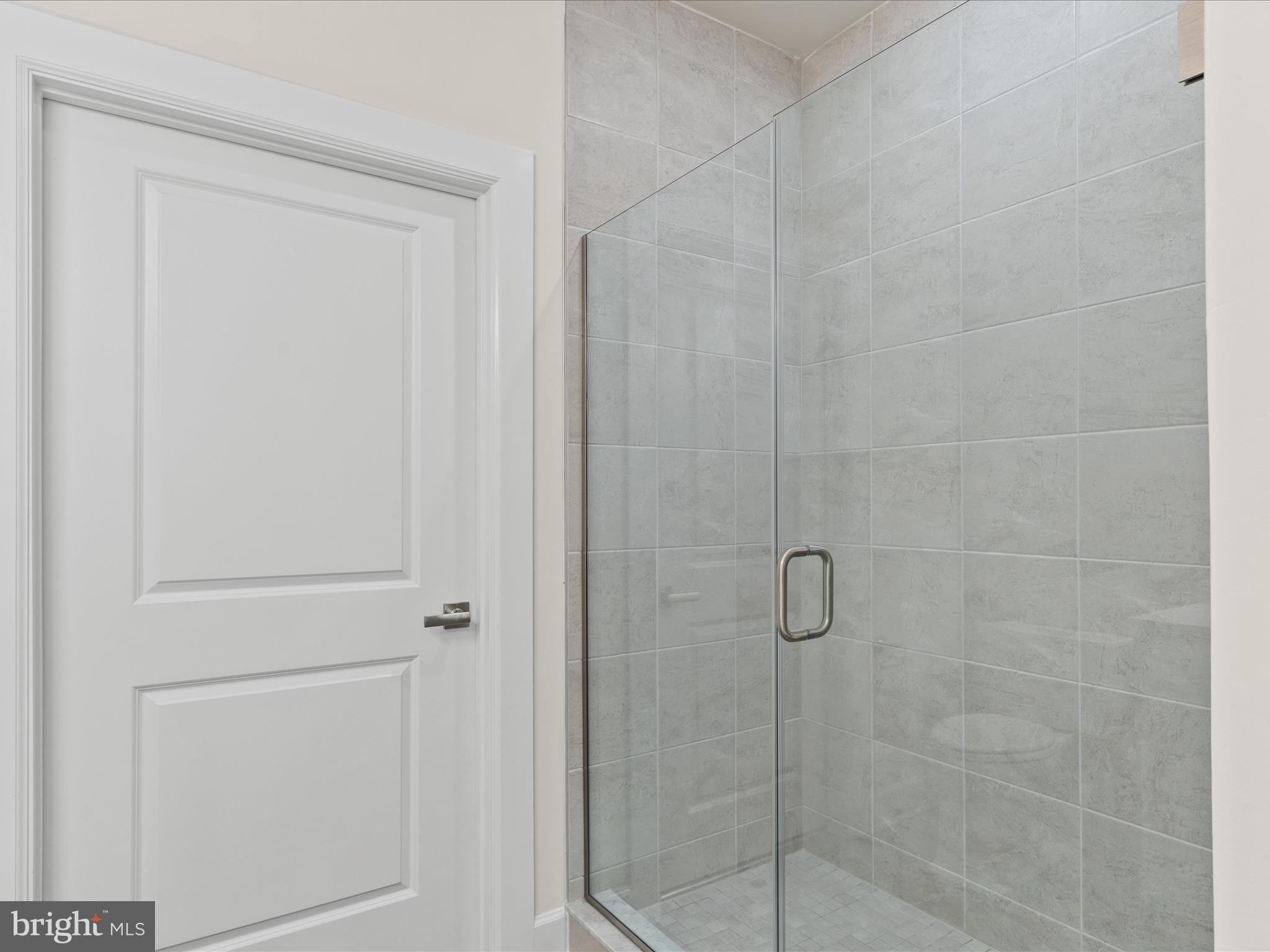 PENINSULA - Residential