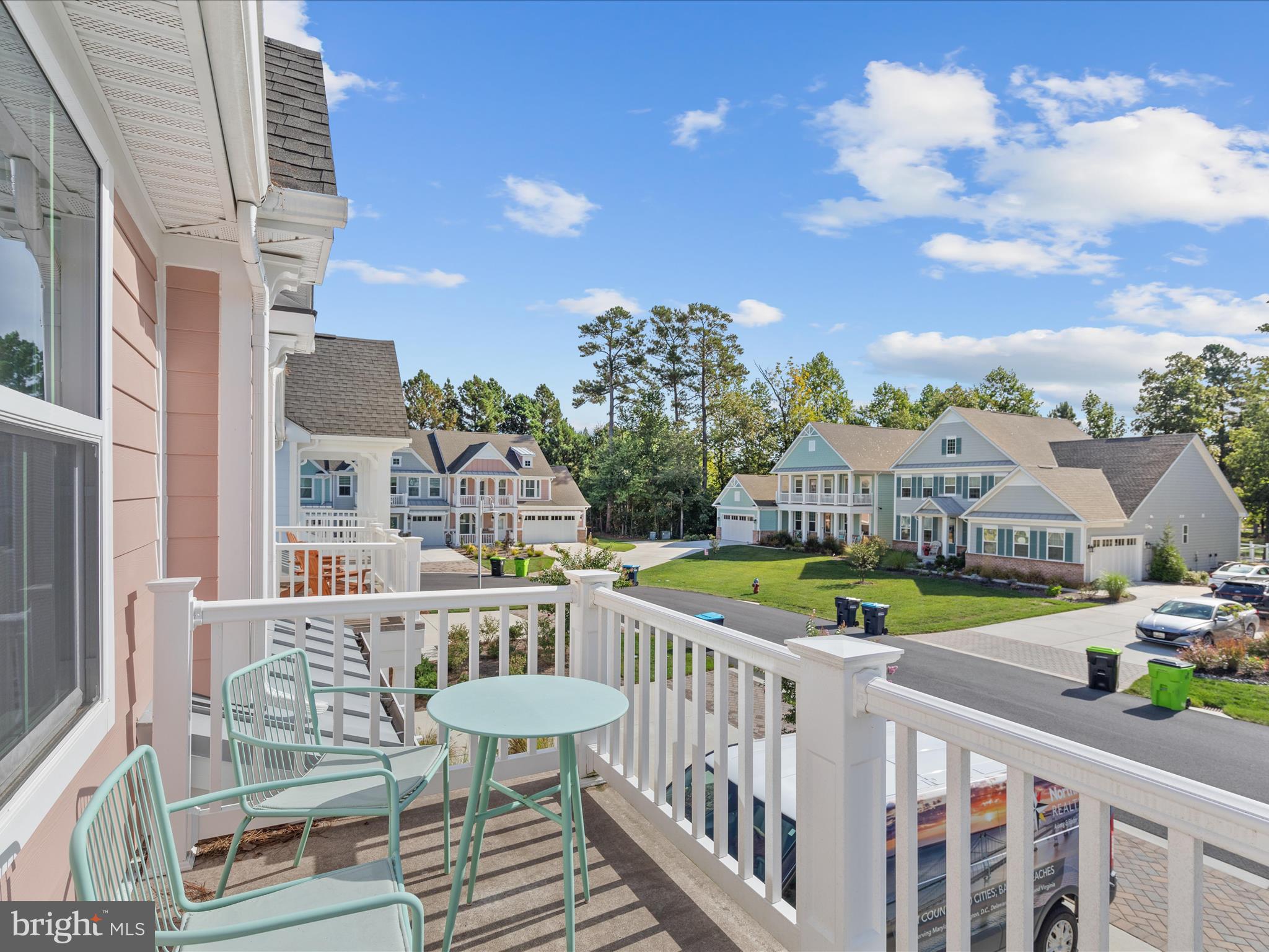 PENINSULA - Residential