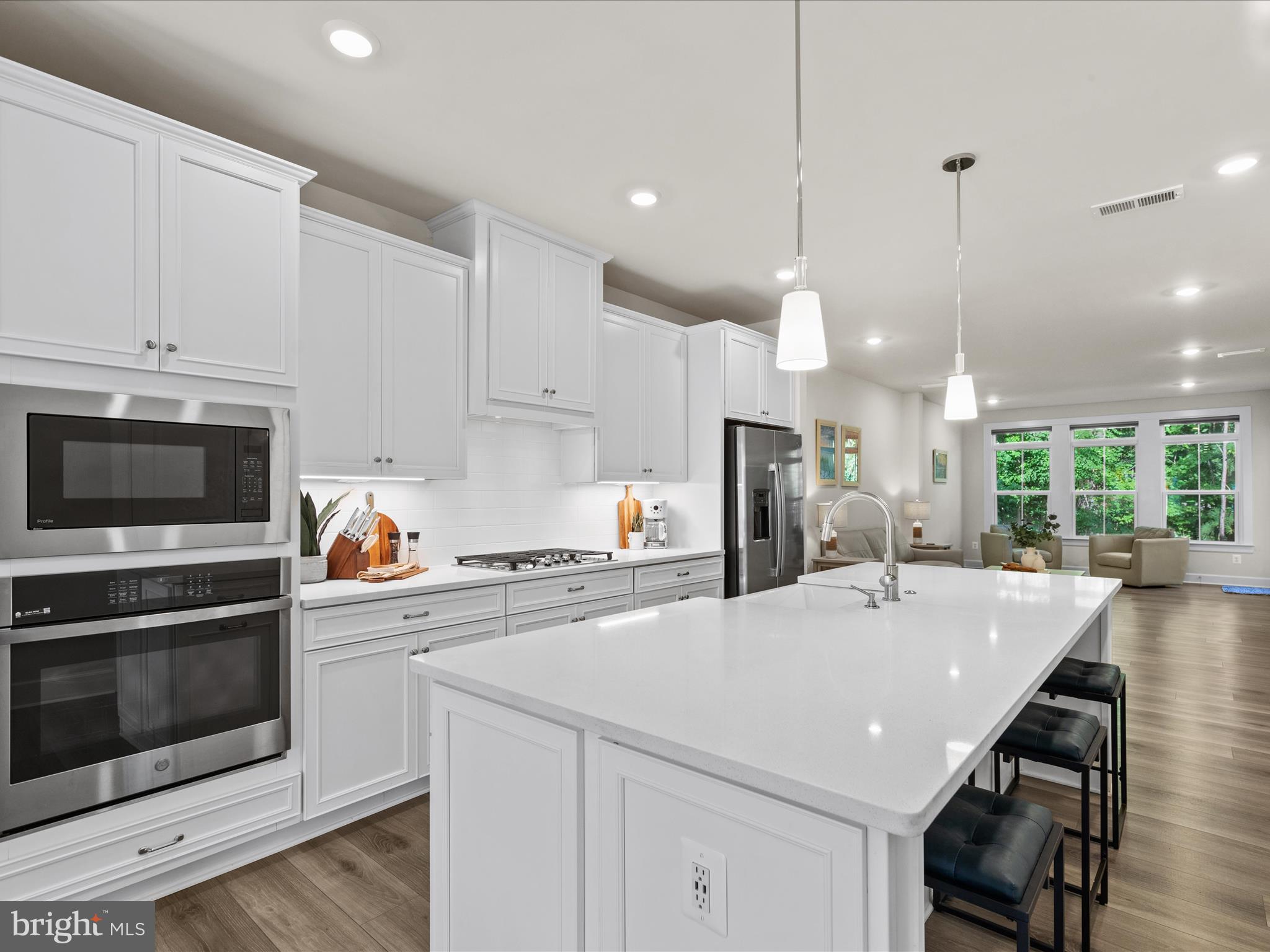 PENINSULA - Residential