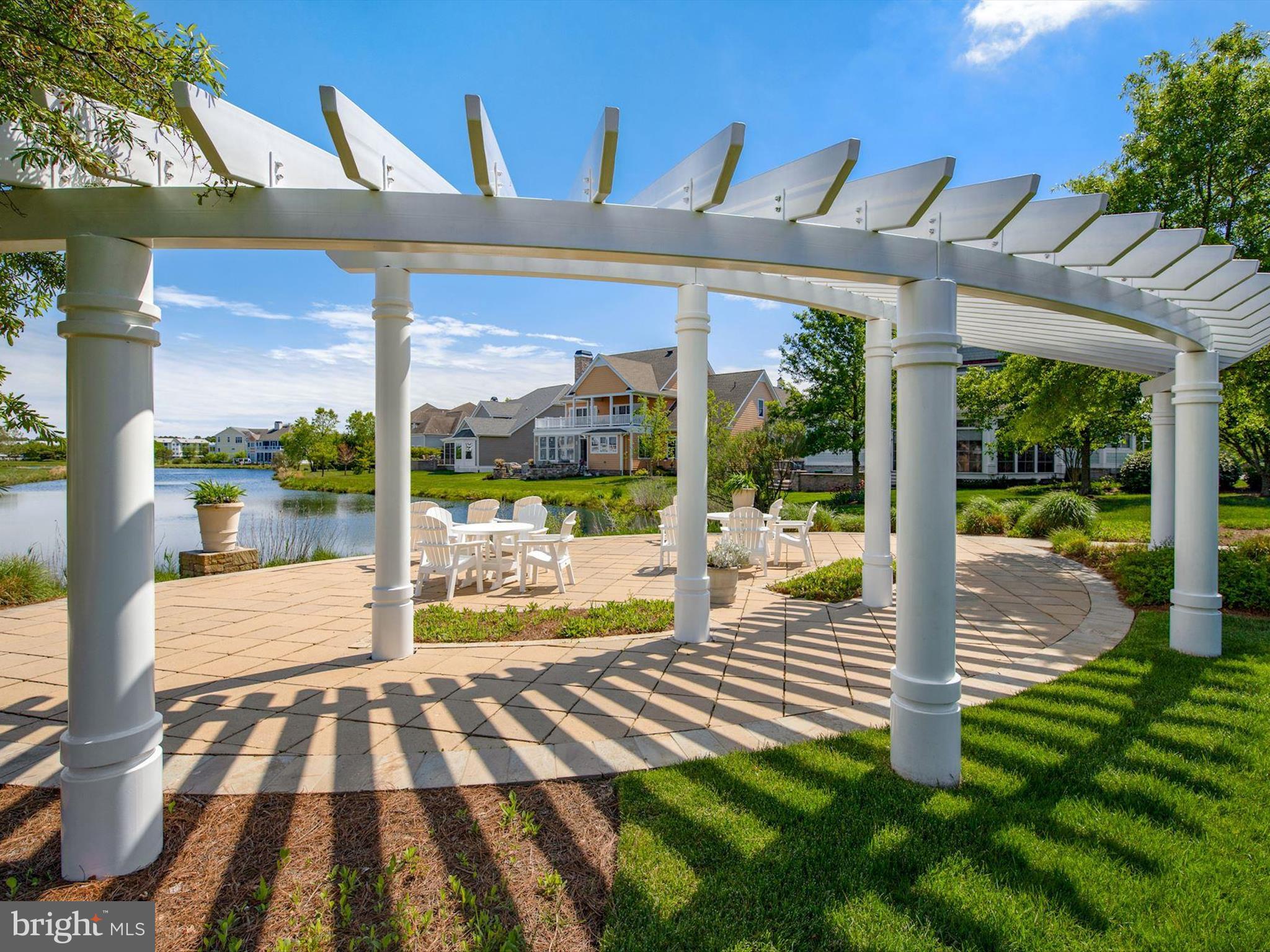 PENINSULA - Residential