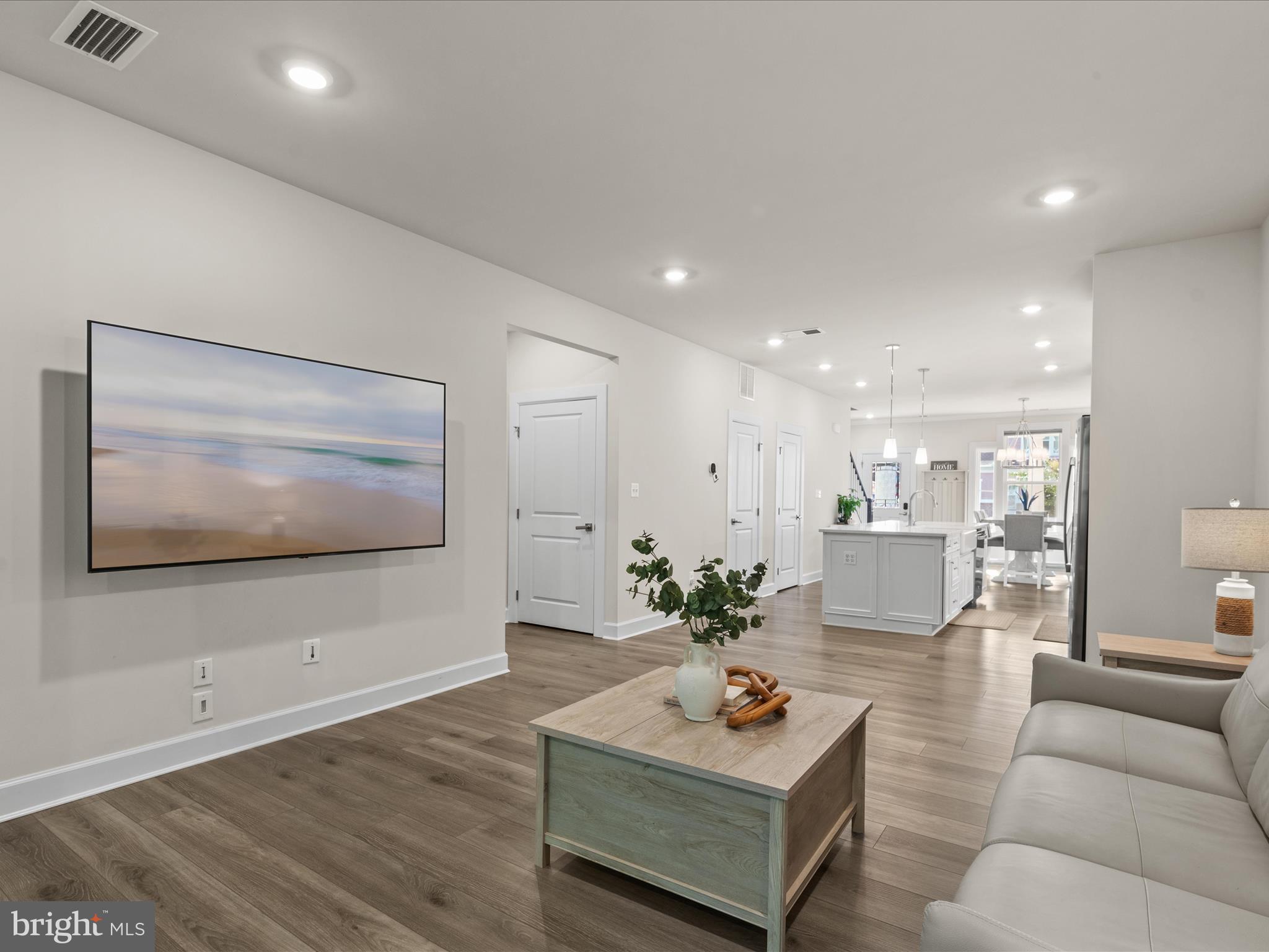 PENINSULA - Residential