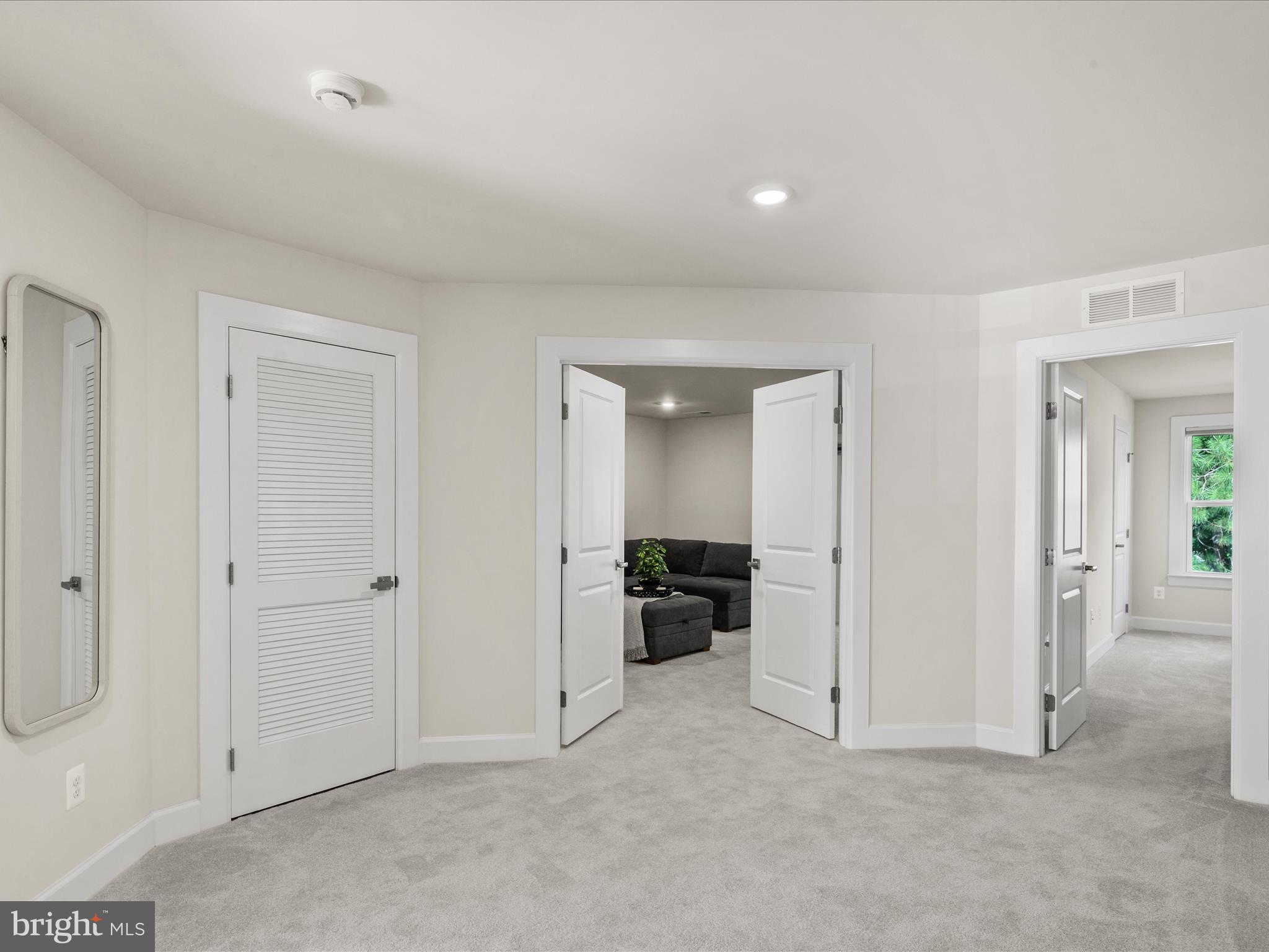 PENINSULA - Residential