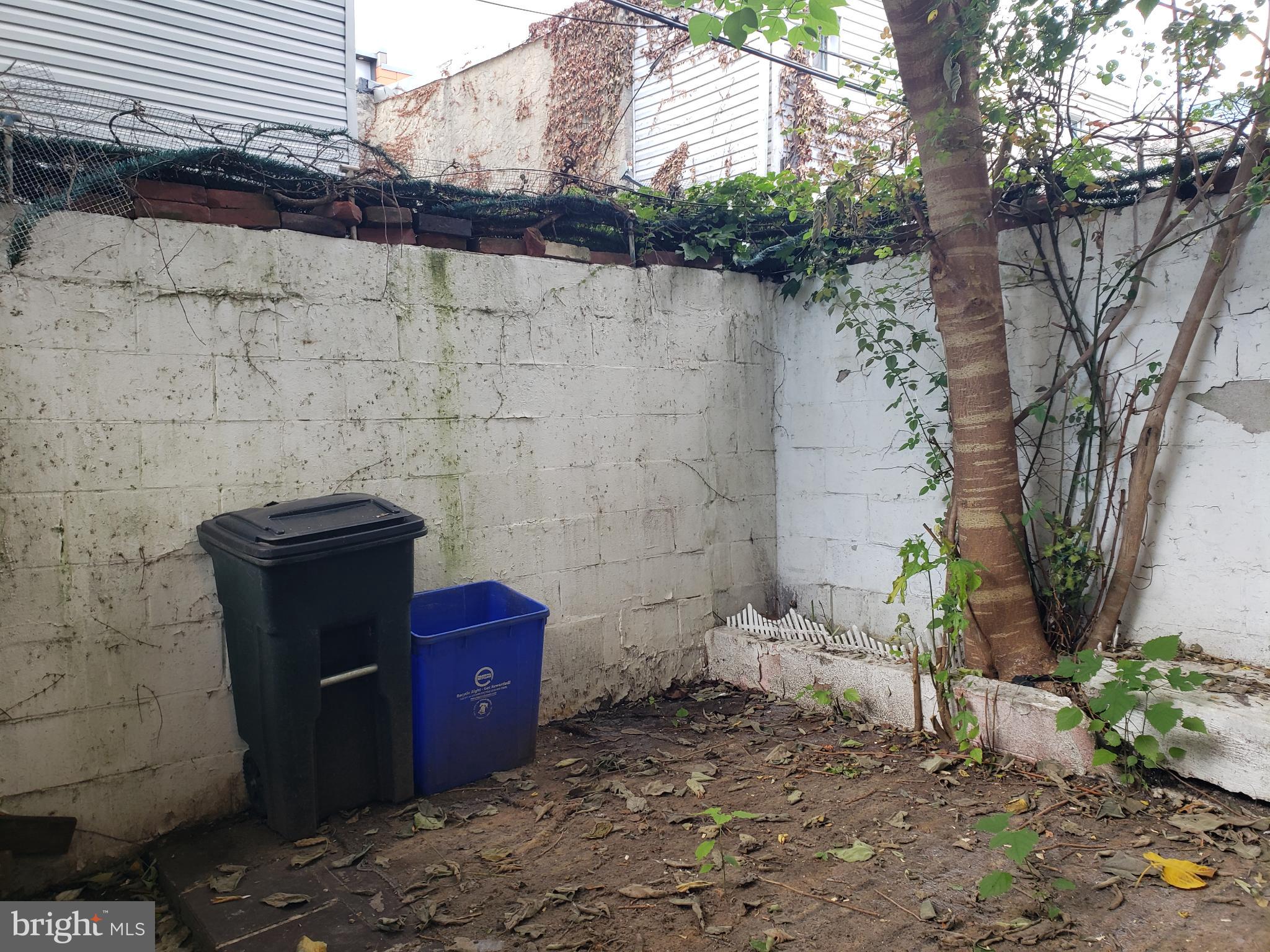 POINT BREEZE - Residential