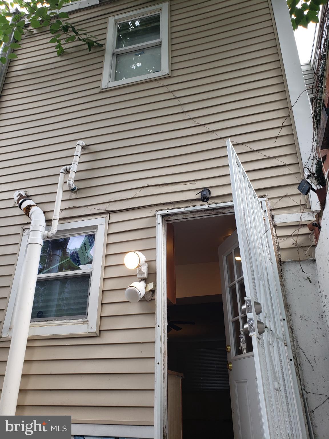 POINT BREEZE - Residential