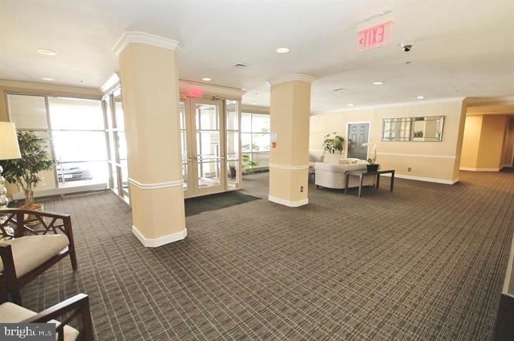 BRADDOCK PLACE - Residential