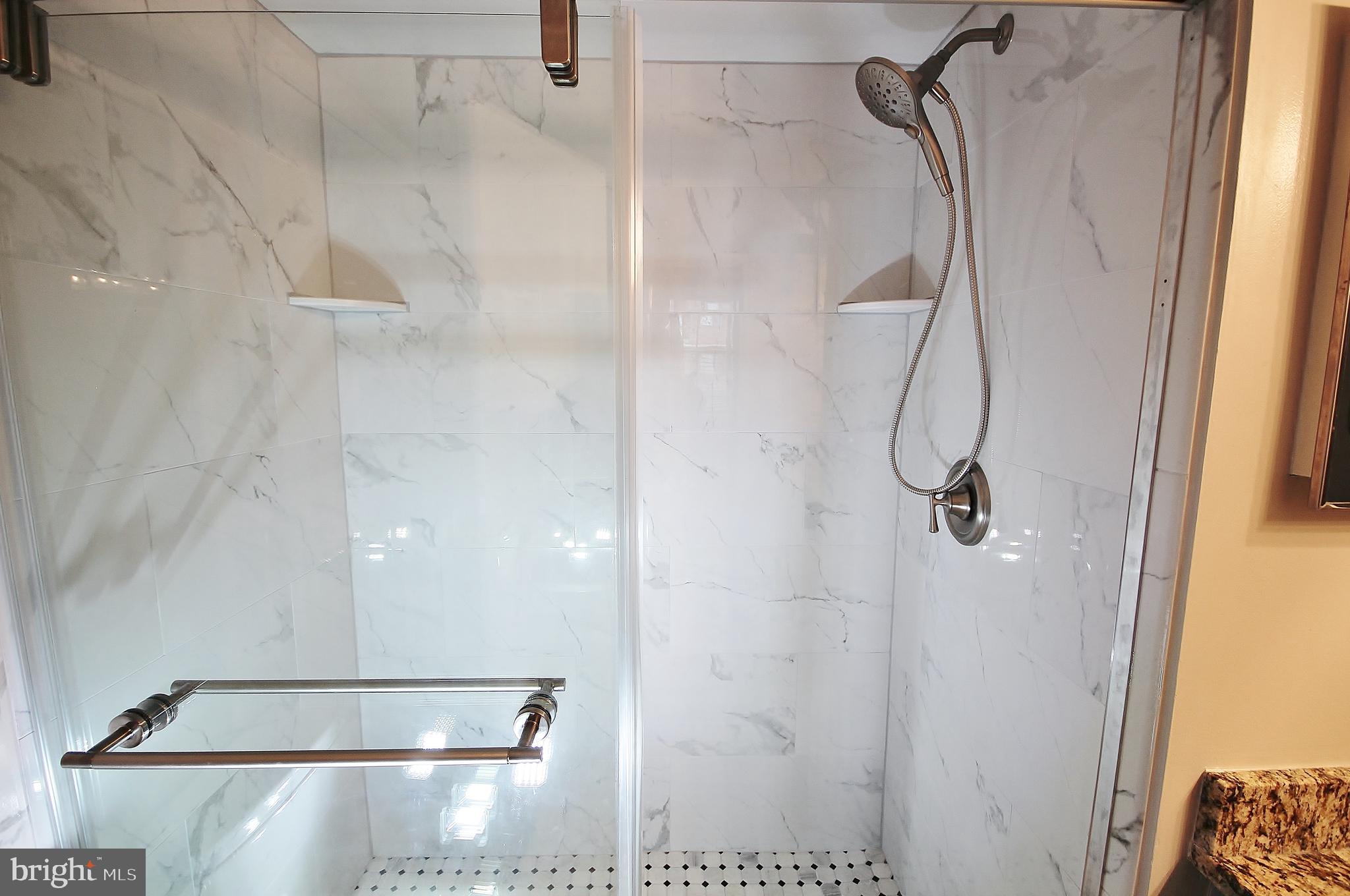 BRADDOCK PLACE - Residential